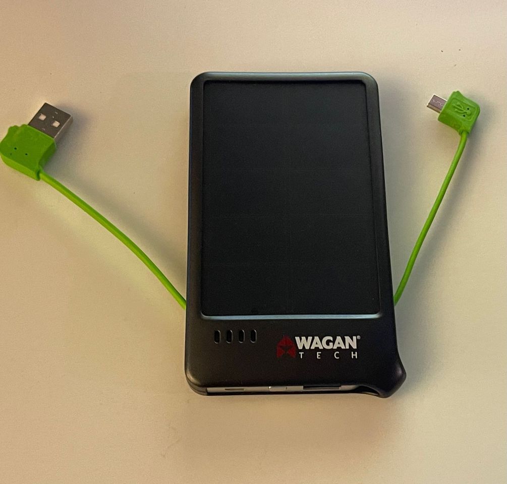 WAGAN Tech SOLAR e CHARGER Solo with manual