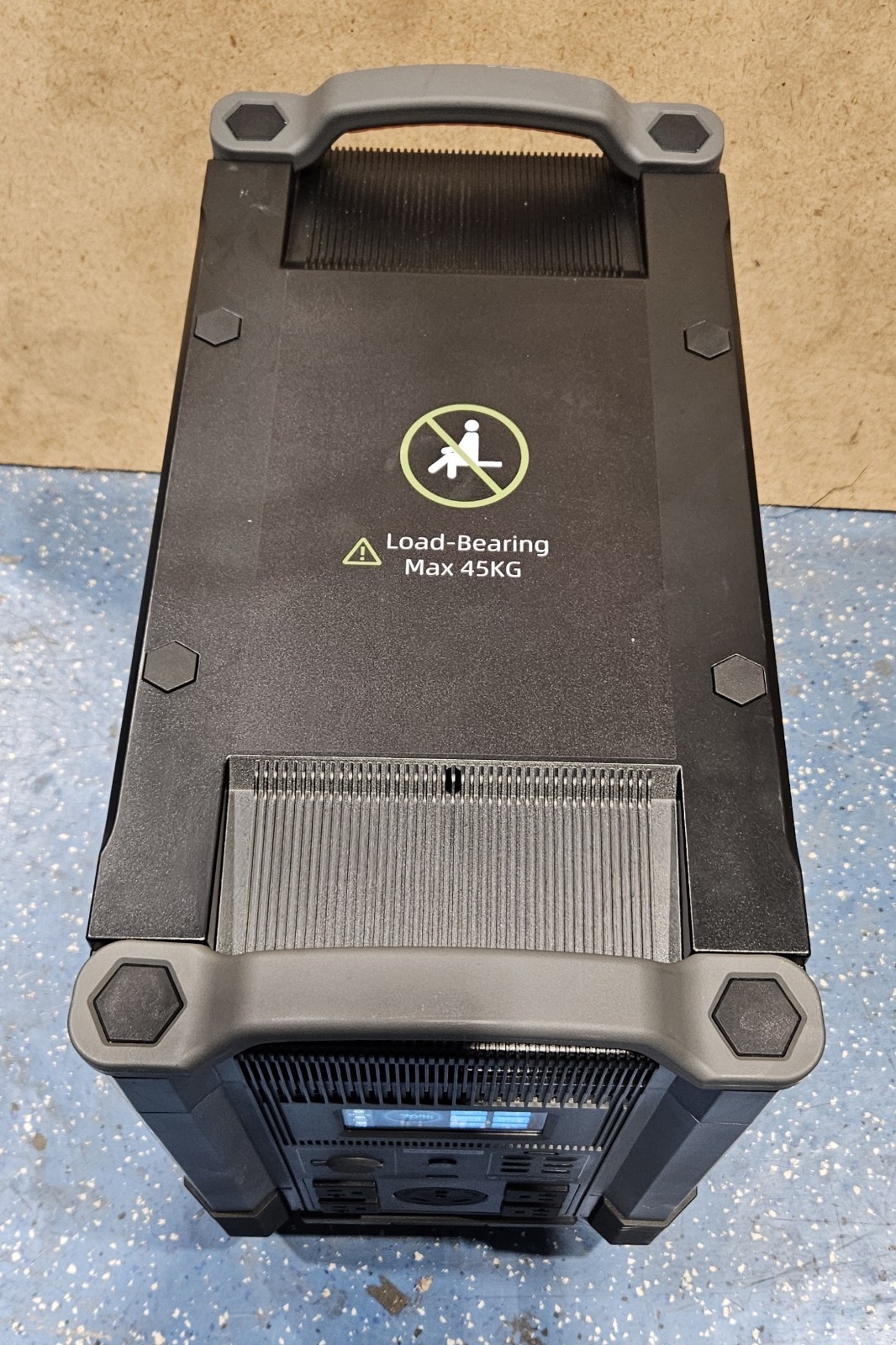 All Powers R4000 Portable Power Station + AP-SP-037 Solar Panels – PICKUP ONLY
