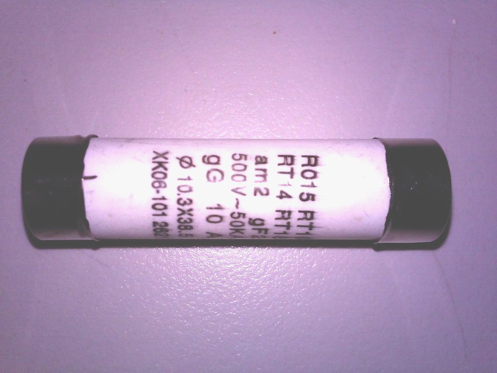 (1) QTY YHEC 10×38 10 Amp Ceramic Solar Fuse Photovoltaic R015 10 Ampere 500VDC