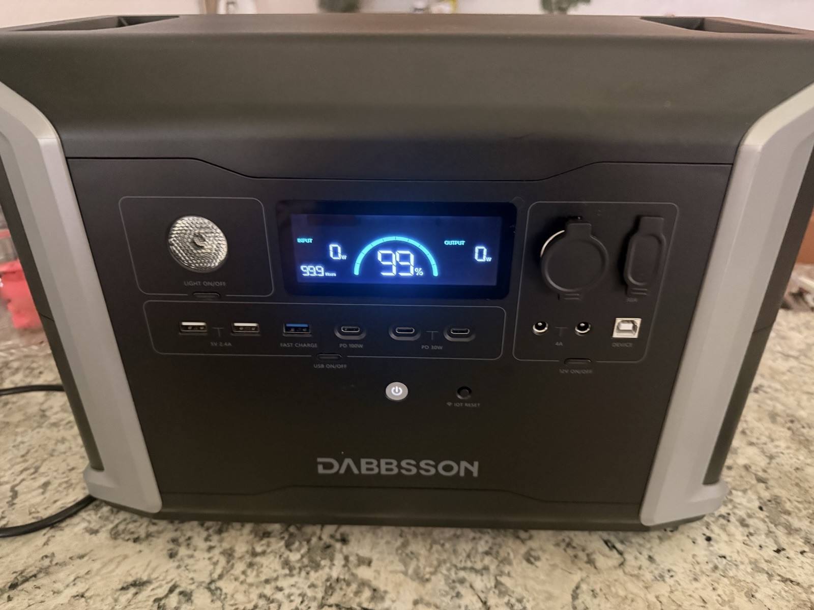 Dabbsson DBS2300 Portable Power Station with 210W Solar Panel