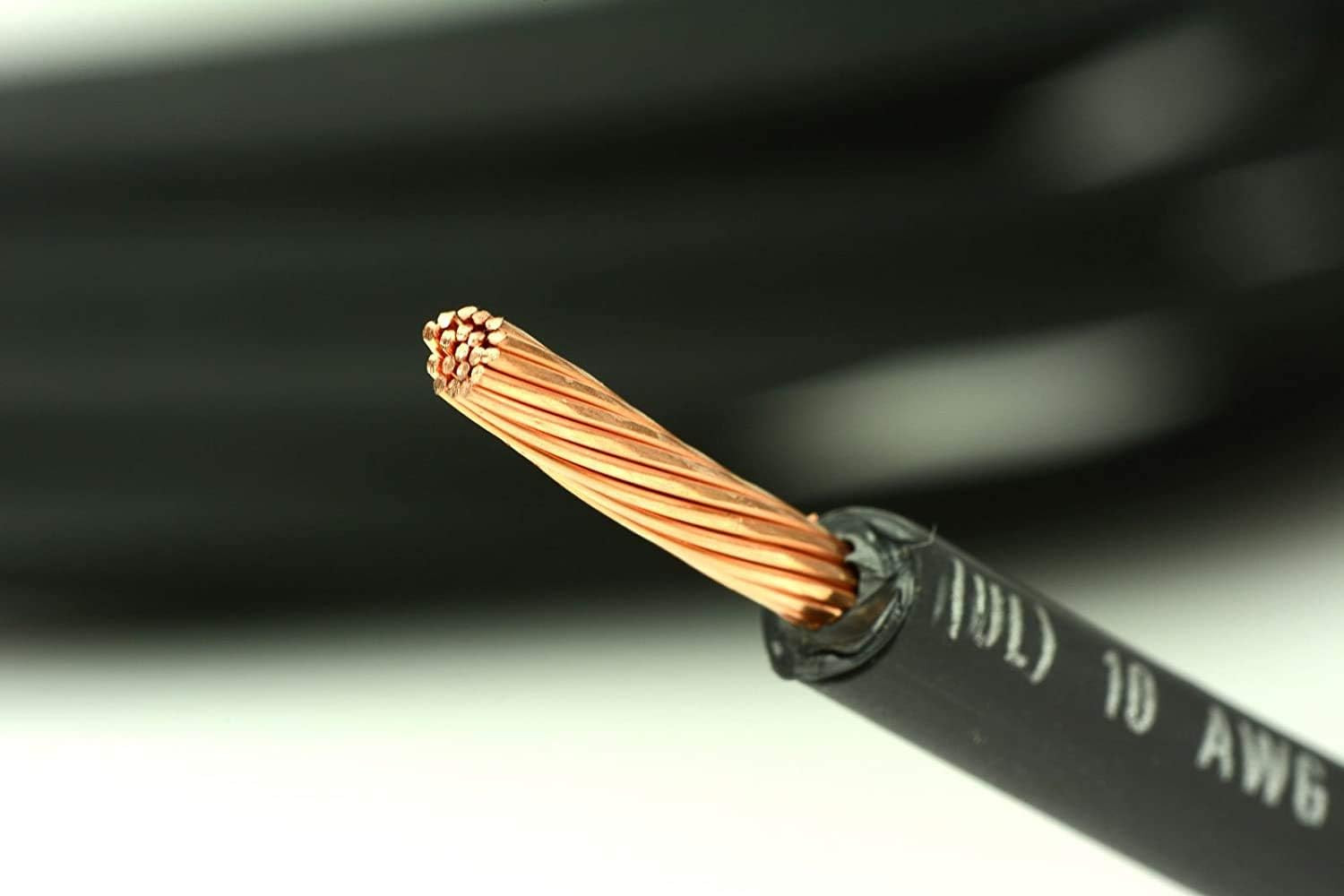 Premium 10 AWG Solar Cable – 100ft Black, Made in USA, Multiple Lengths Availabl
