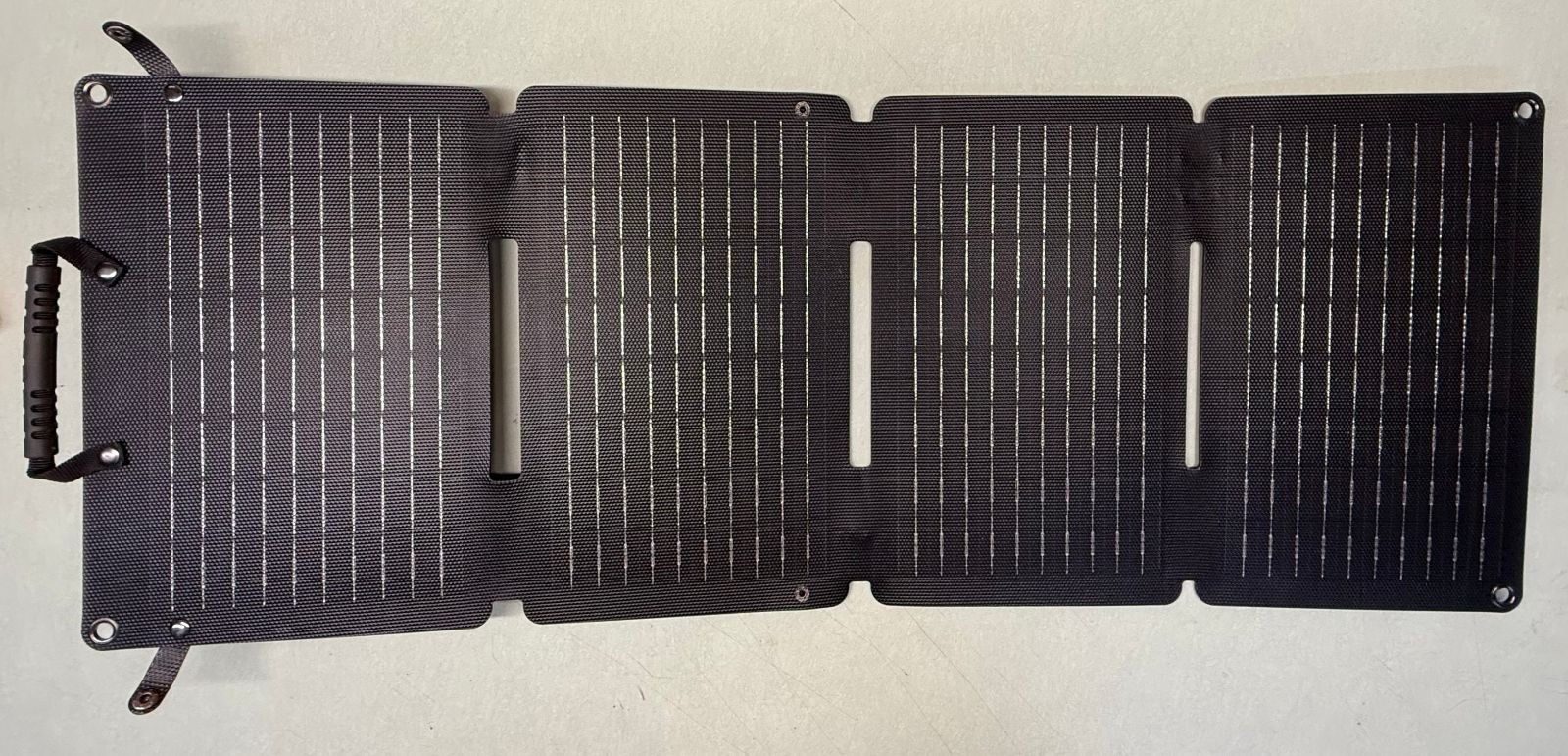 4Patriots Patriot Power Bank V3 w/ Folding Solar Panel Charger Kit – Barely Used
