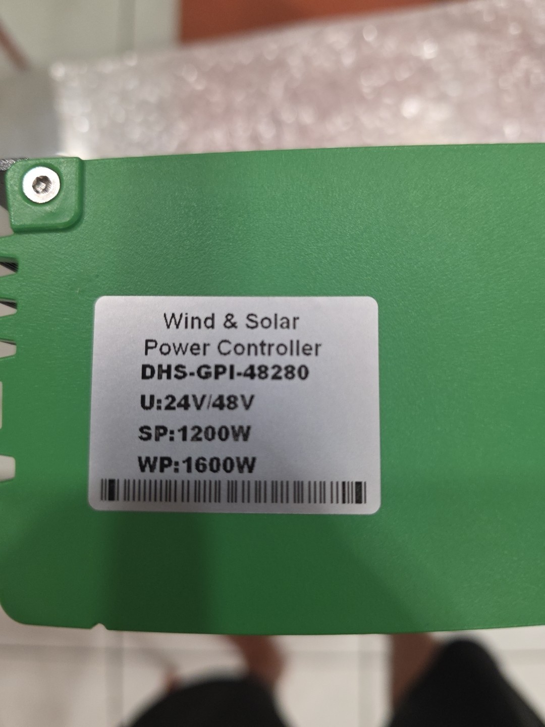 FOUF Wind Solar Hybrid Charge Controller GPI48280 2800W 24V/48V MPPT LCD