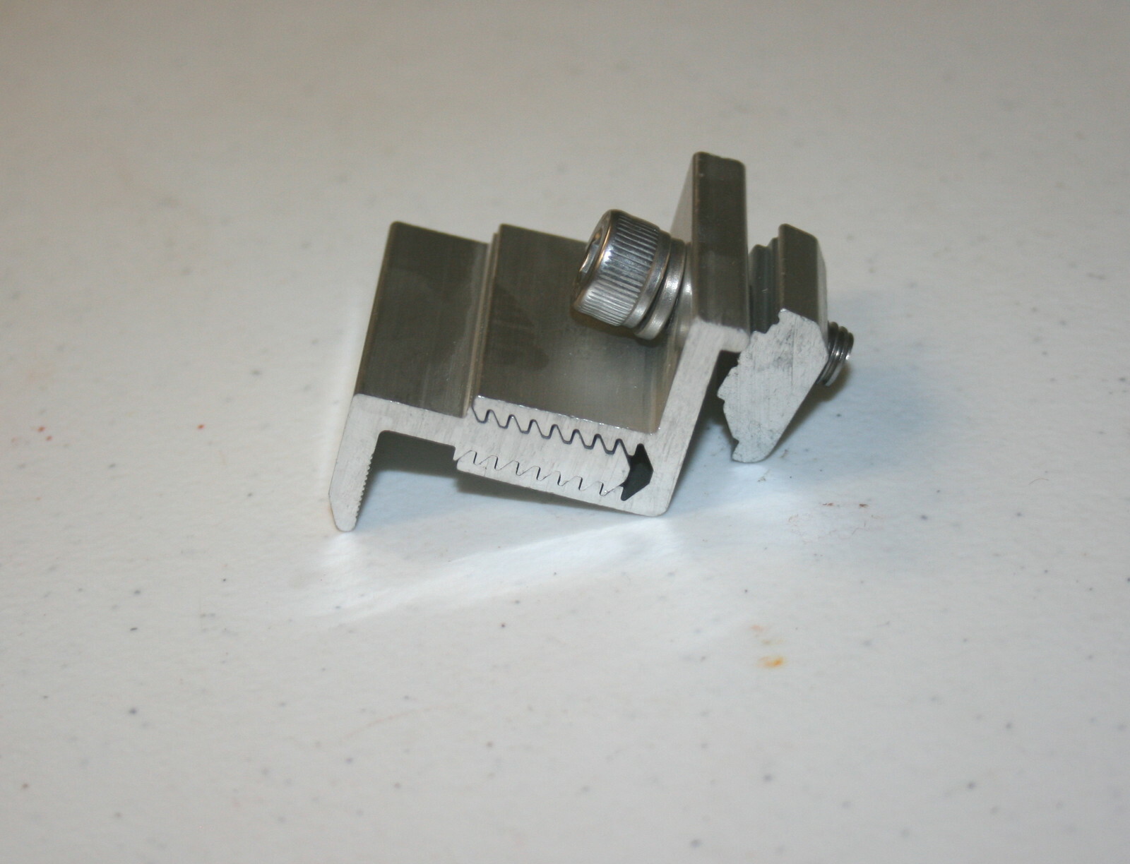 Solar Mounting 20 Mid-Clamps No Hardware & 8 End-Clamps **Free Shipping**