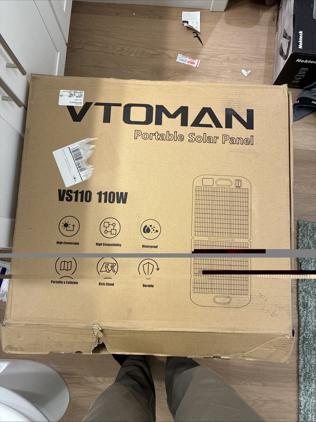 VTOMAN VS110 110W Foldable Solar Panel – Very Lightly Used – Excellent Condition