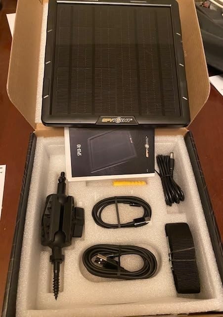 Solar Panel with Internal Battery for Outdoor Trail Cameras (SPLB-10)