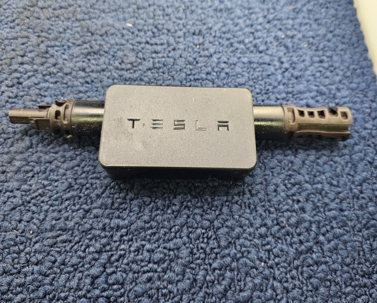 (QTY 5) Tesla MCI-2: PV Rapid Shutdown Equip Mid Circuit Interrupter