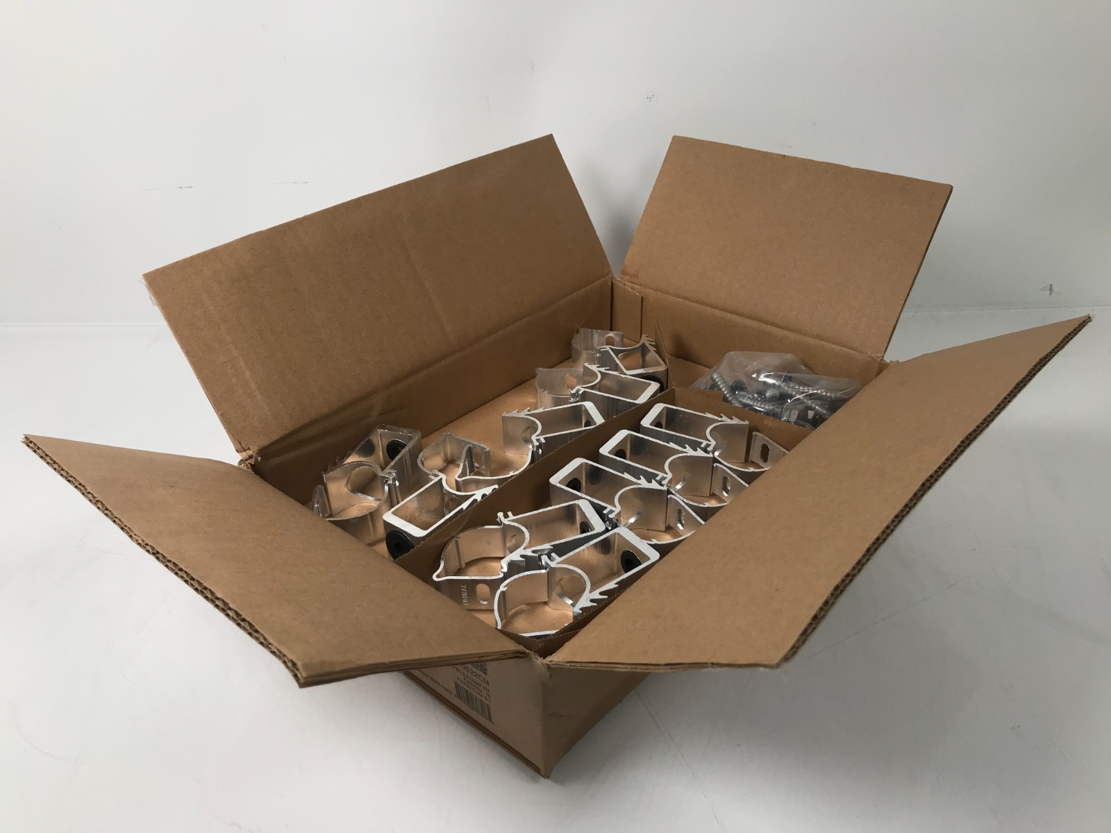 (Lot of 20) Unirac 00822CM Conduit MT E-Boss