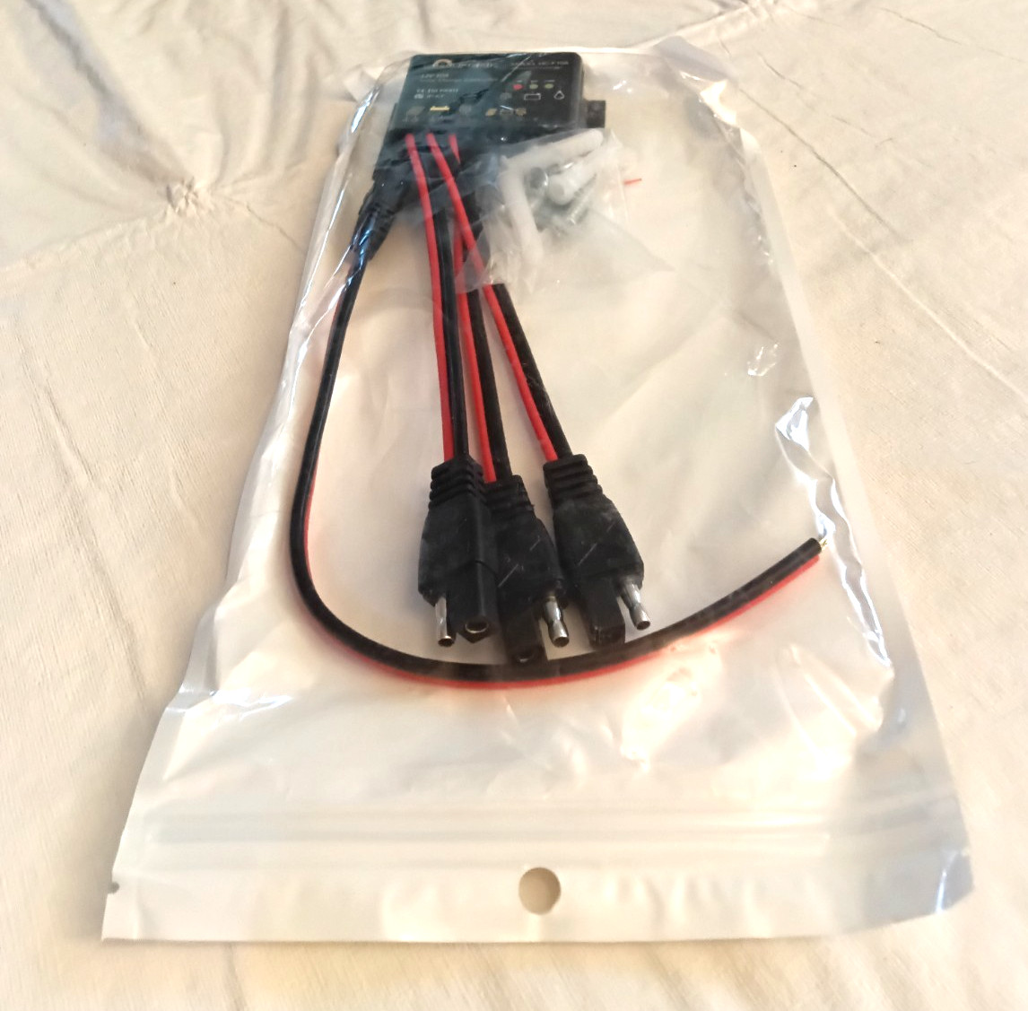 Solperk Solar 50W Solar Panel With Charge Controller Complete NEW