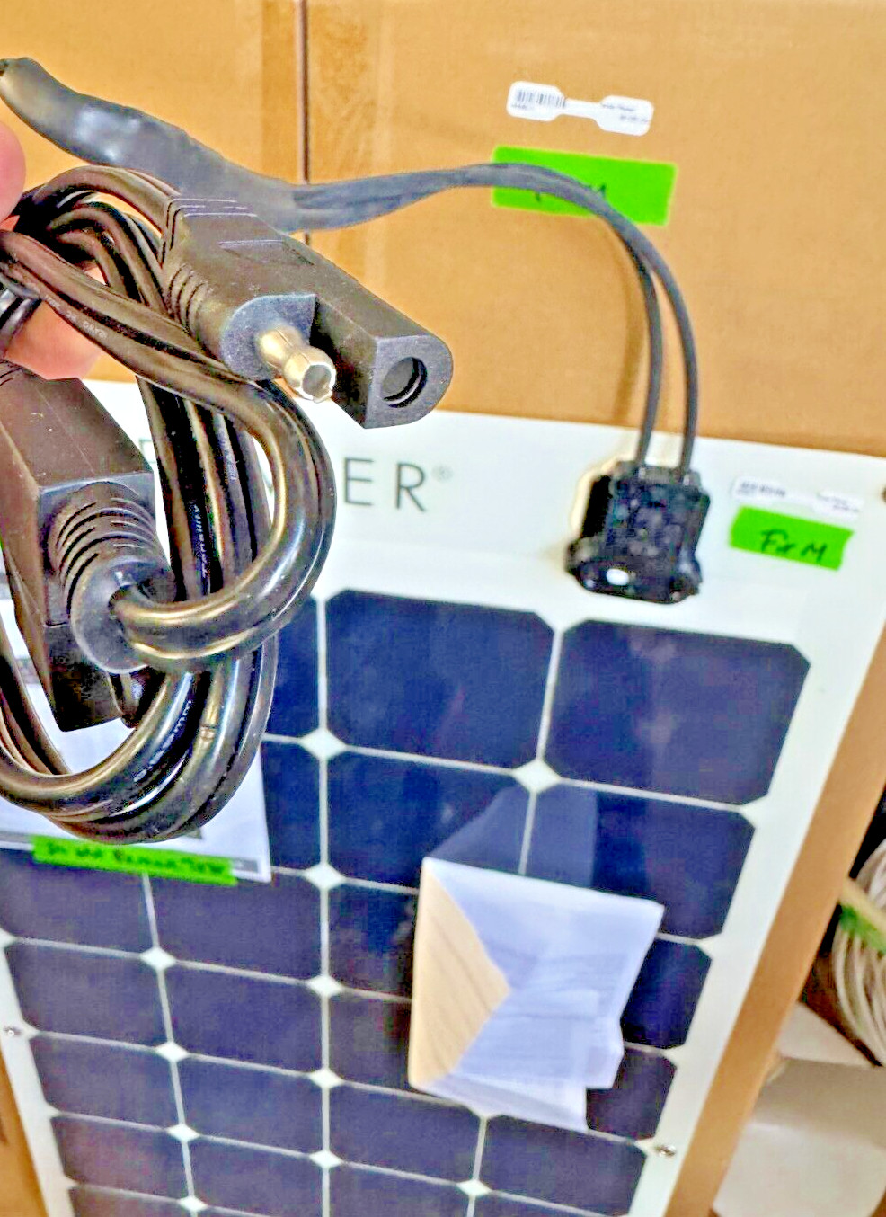 Sun Power Flexible Solar Panel 100 Watt (SAE CONNECTORS) SKU: SPR-E-FLEX-100
