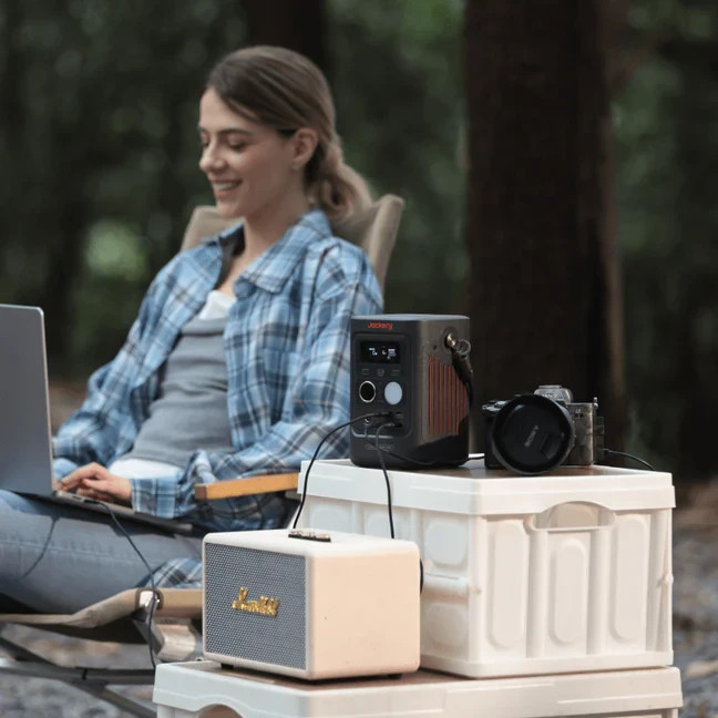 Jackery Explorer 300D 288Wh Multiple USB Portable Power Station with 40W Air