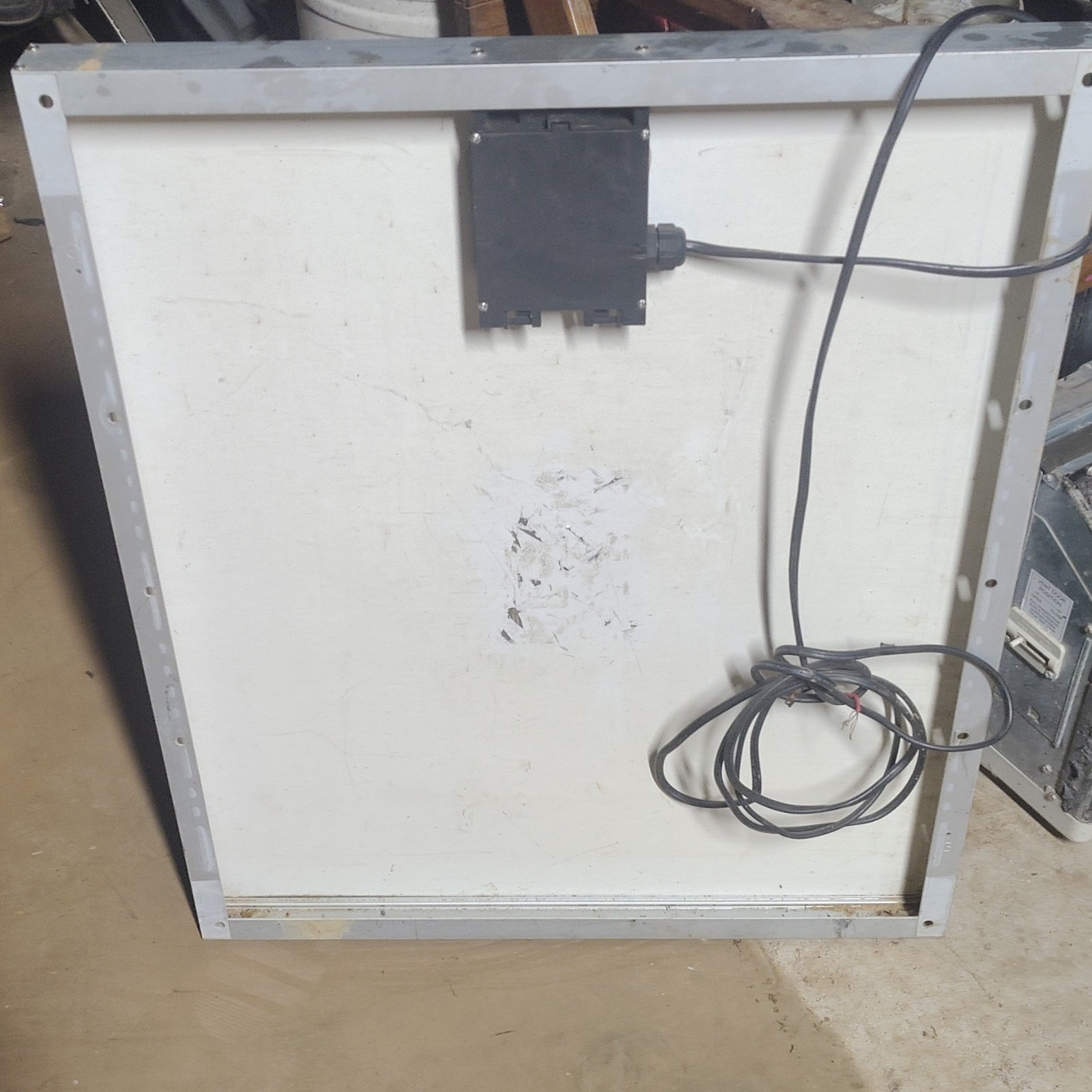 26×32 BP Solar Panel 80 Watt 12 Volt Model# Rs-p618-80w