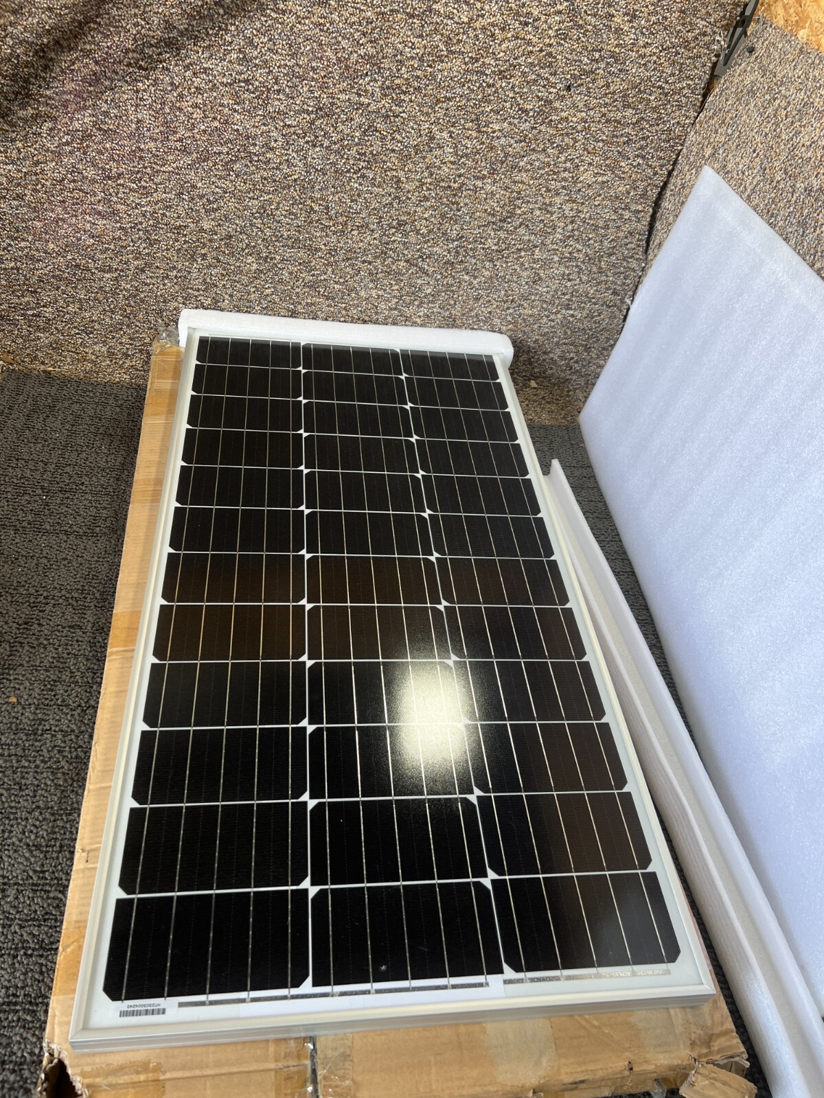 Solar Module Monocrystalline 1020 x 510 x 30 mm, DC1000V Maximum Power 100W
