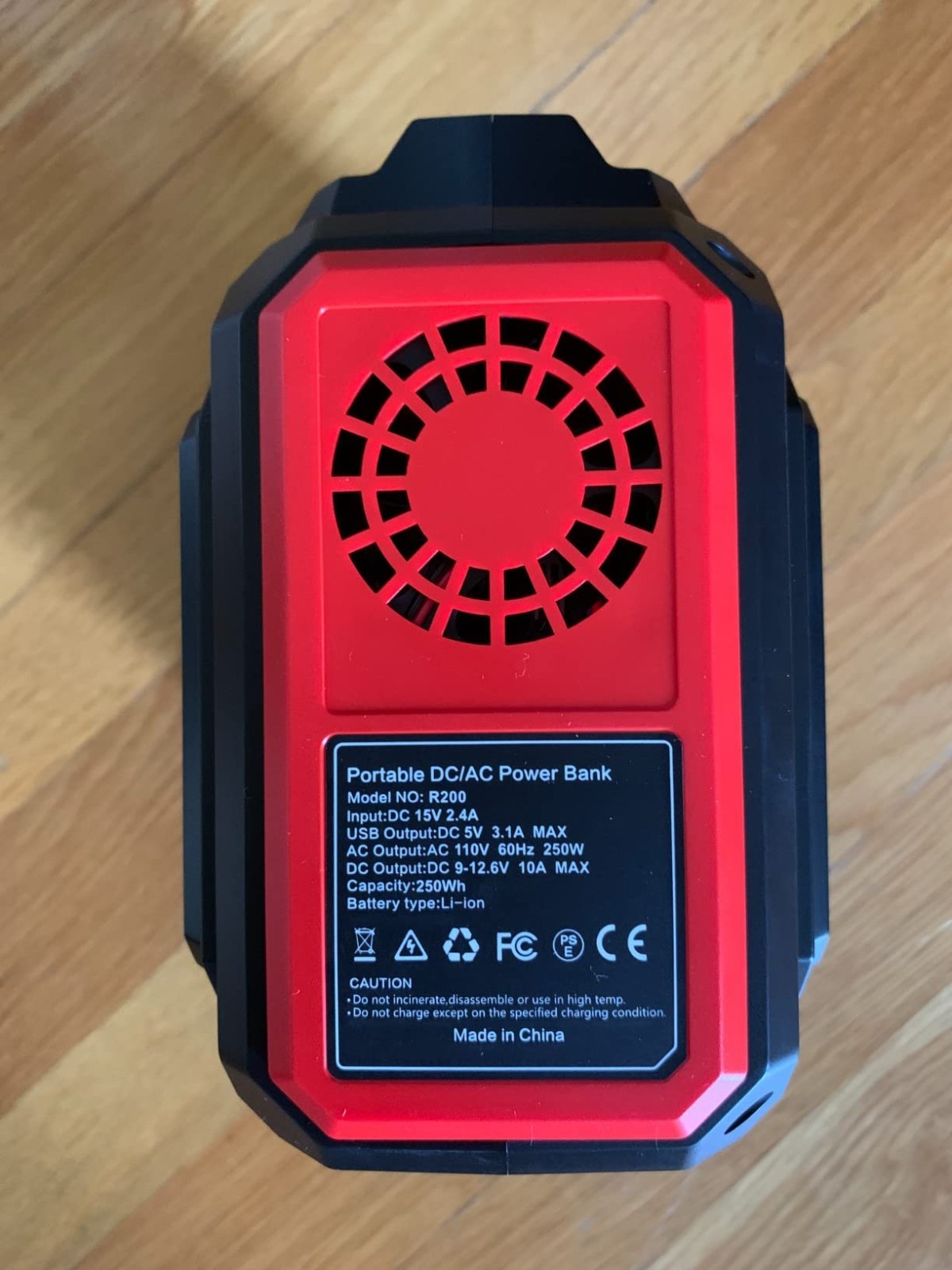 Open Box 250Wh Solar Power Bank, 300W R200 Red