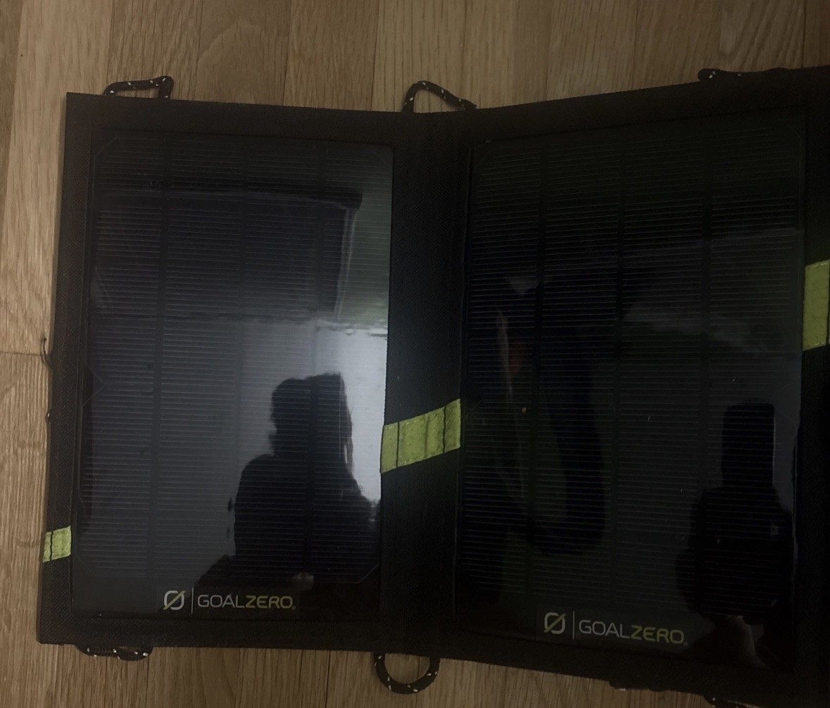 GOAL ZERO Nomad 7 Folding Solar Panel with Battery Pack TESTED