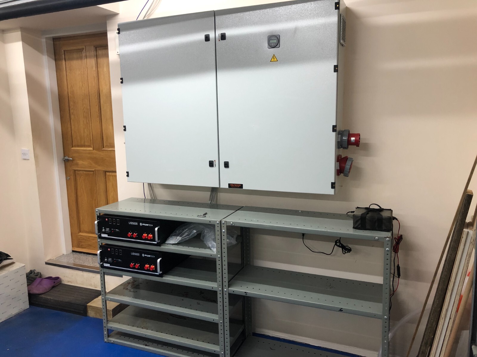 Conversol MAX-II 16000Watt Solar Off Grid Inverters Complete Kit Cabinet 230V