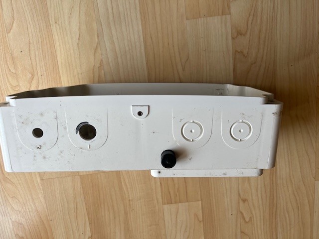 SolarEdge DCD-1PH-US-S2H-F AC/DC Safety Switch No another parts in the box.