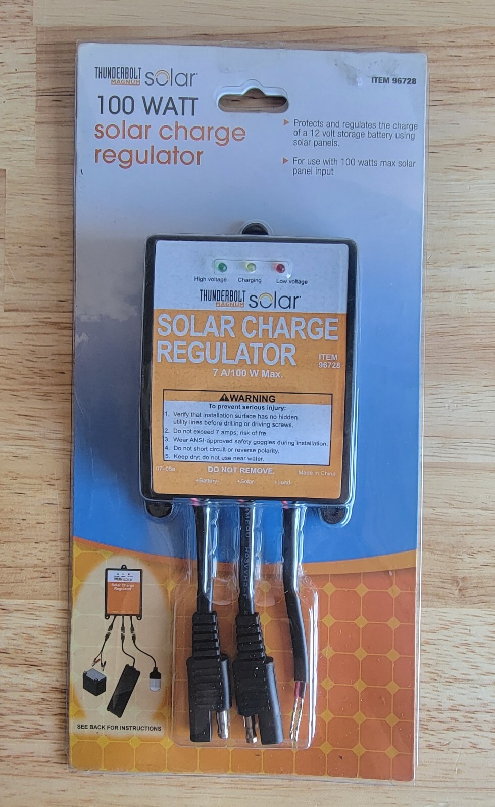 Thunderbolt Magnum 100 Watt Solar Panel Charge Regulator 12V # 96728 Three LED