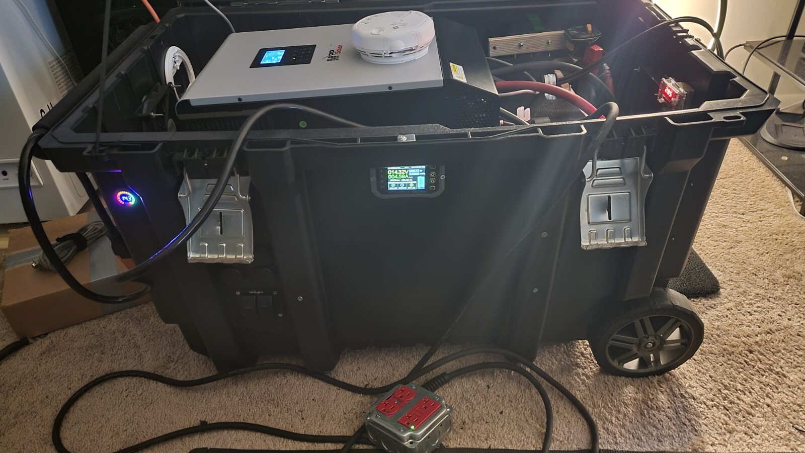 Portable Power Station Solar Generator LiFePo4 Battery Bank 5.12 Kwh 12Volt Grid
