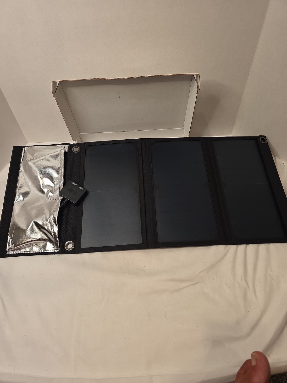 21-Watt Foldable Solar Panel Brand New Excellent