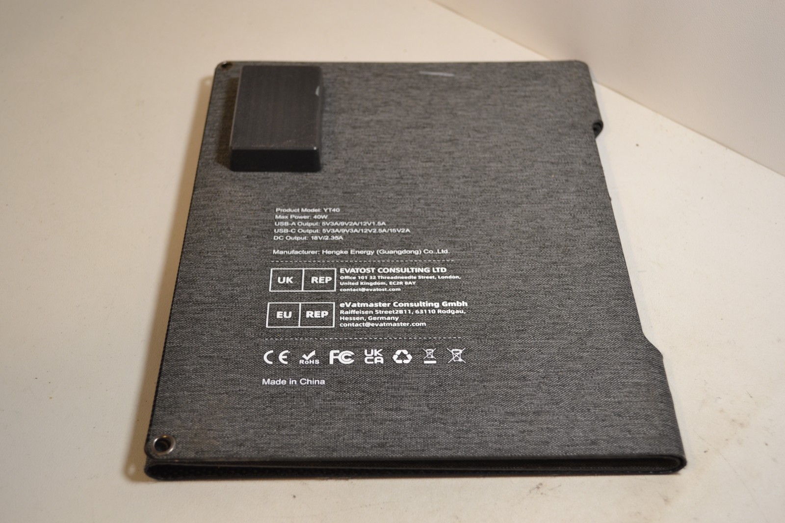 Portable Solar Panels 40W, Foldable Solar 4 Panel Charger Product Model: YT40