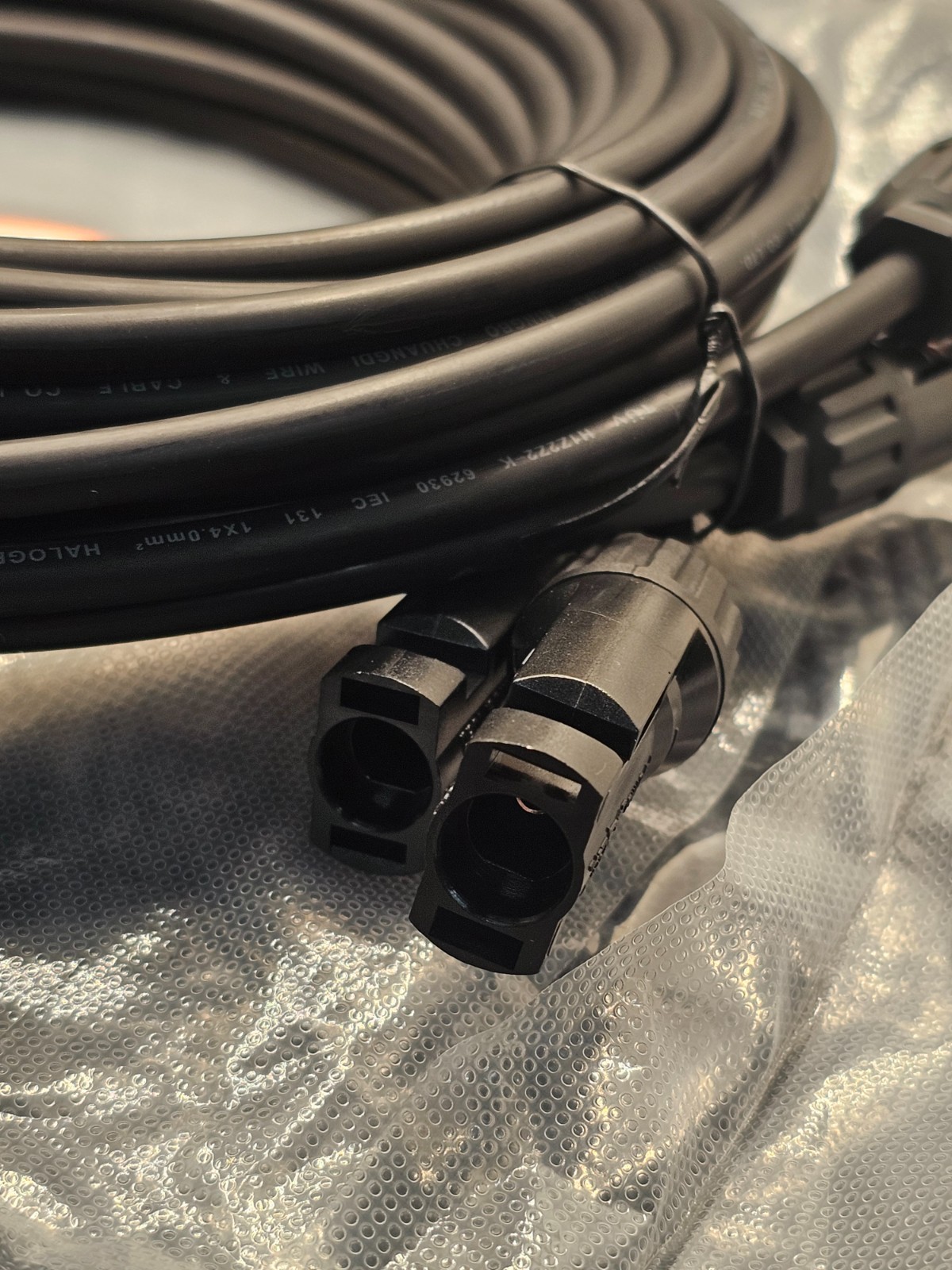 TUV H1Z2Z2-K: 20 FT Black Solar Panel Extension Cable Wire Connector