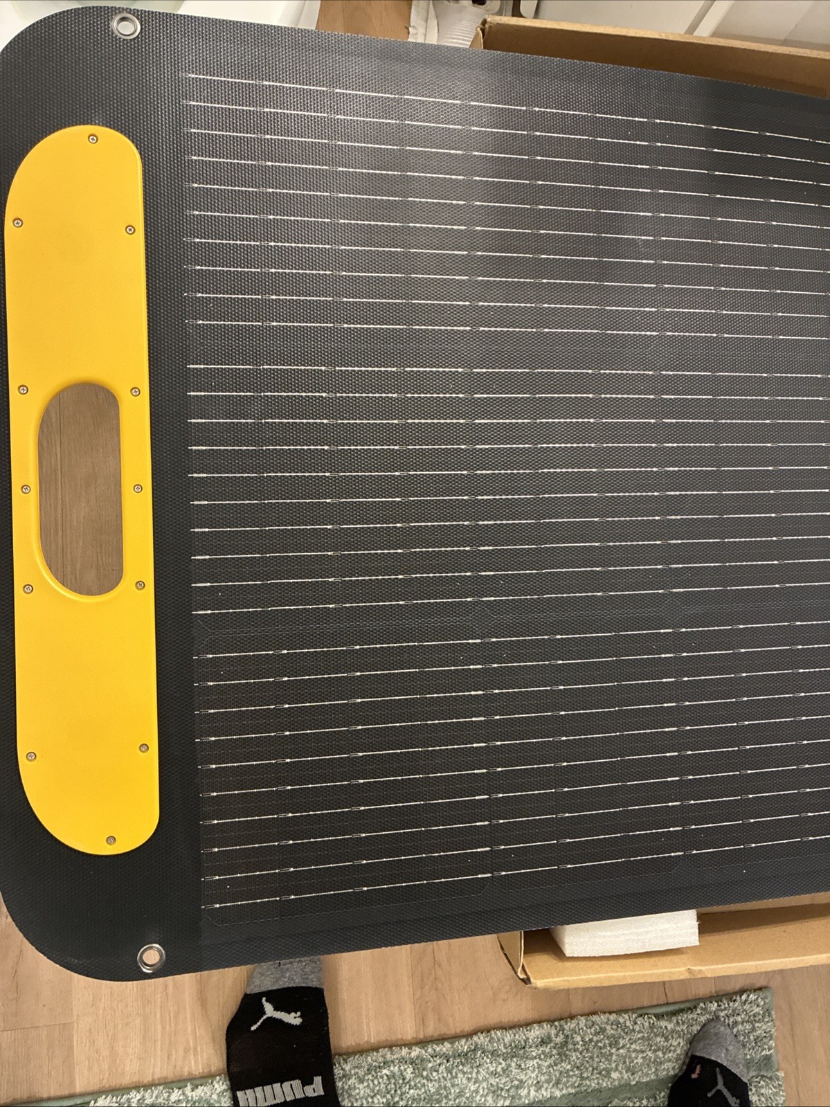 VTOMAN VS110 110W Foldable Solar Panel – Very Lightly Used – Excellent Condition
