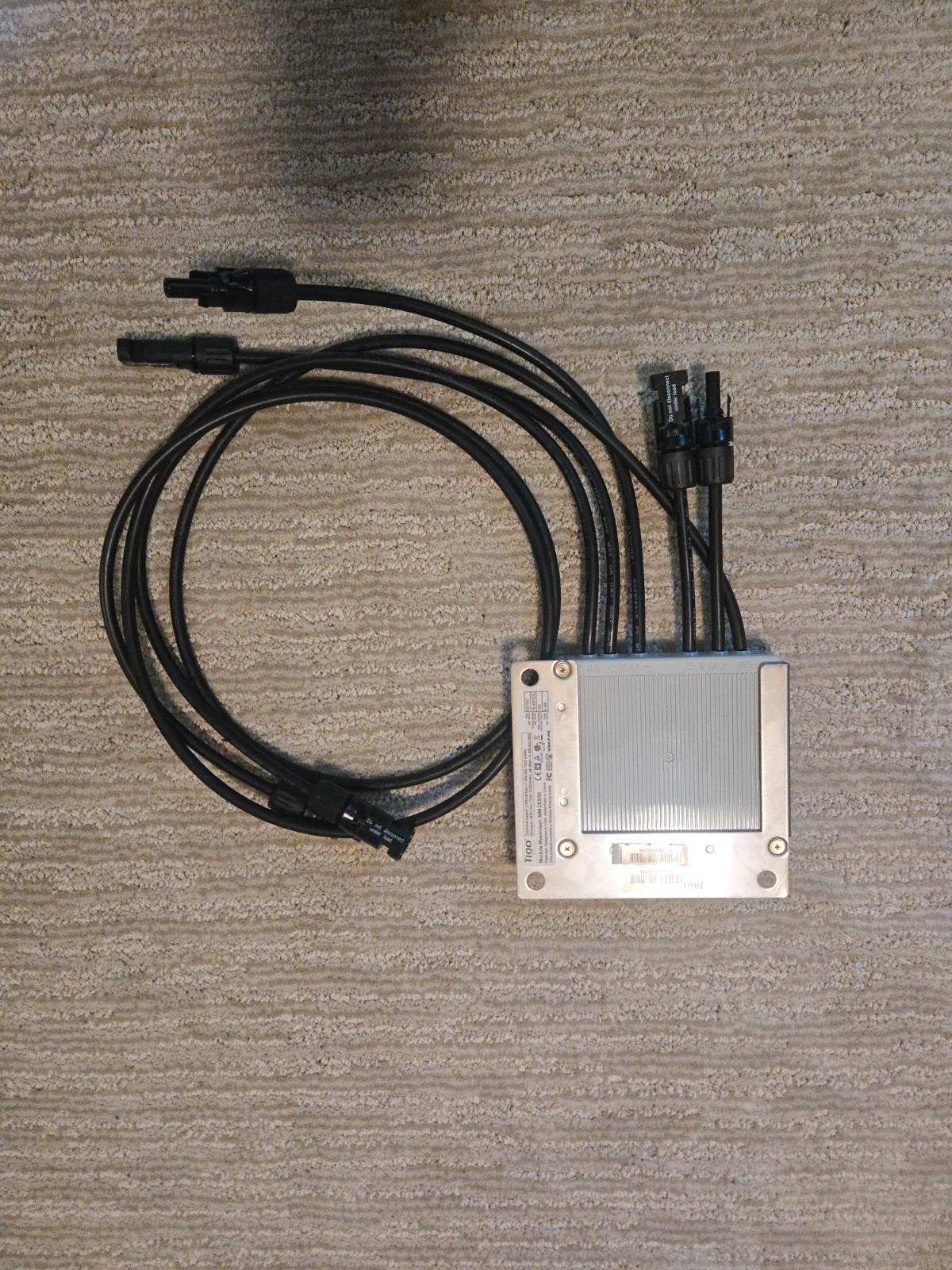 Tigo Energy solar panel module maximizer. Model: MM-2ES-50-ST Connector: MC4