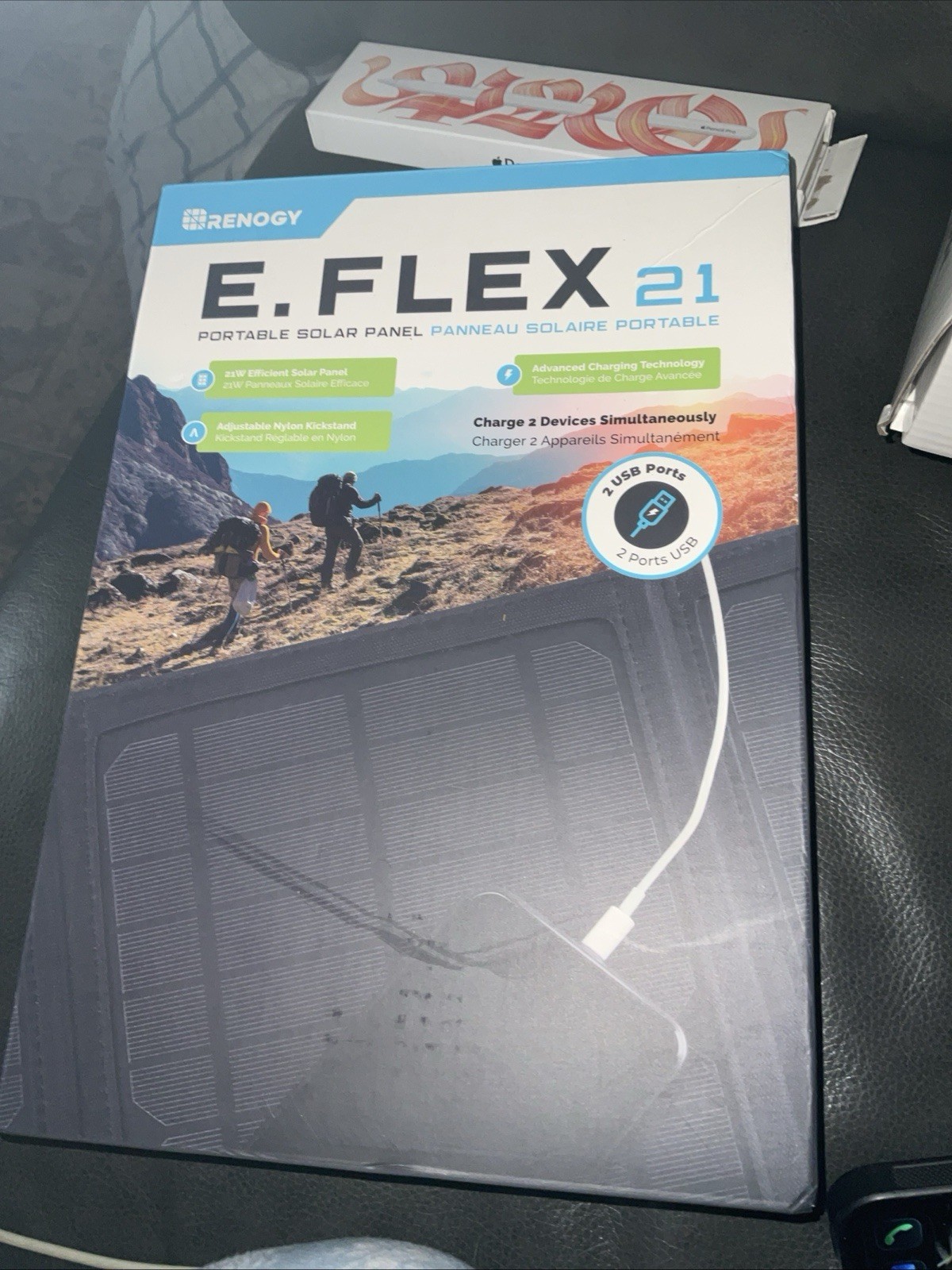 Renogy E.FLEX 21 Portable Solar Panel (R21EF-US) NEW Open Box Never Used