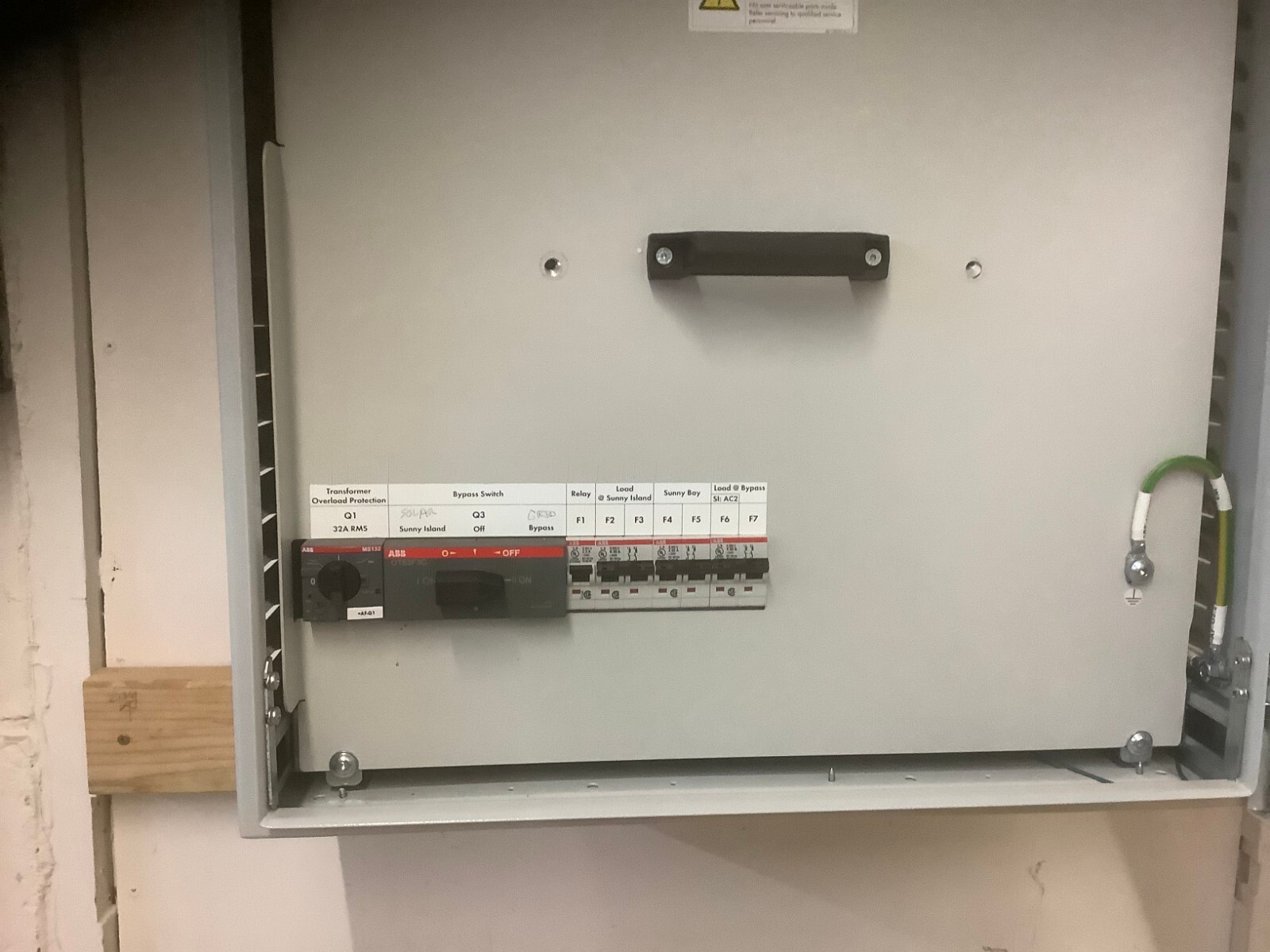 SUNNY BOY 4.5 KW INVERTER AND SMART TRANSFORMER