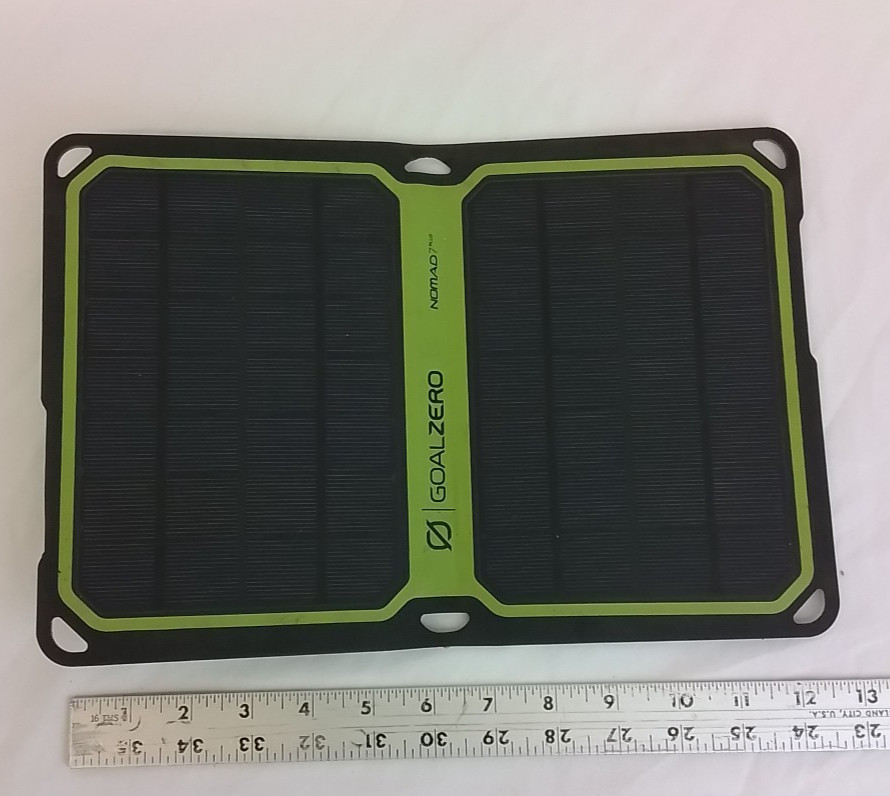 Goal Zero Nomad 7 Portable Solar Panel Missing Batteries Tested Working #J4155