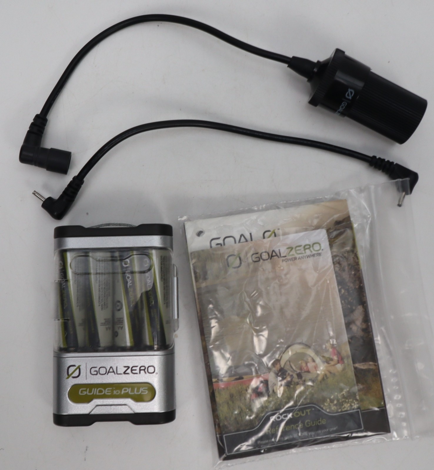 GOALZERO® 7 Solar Panel + 4 Rechargeable Batteries
