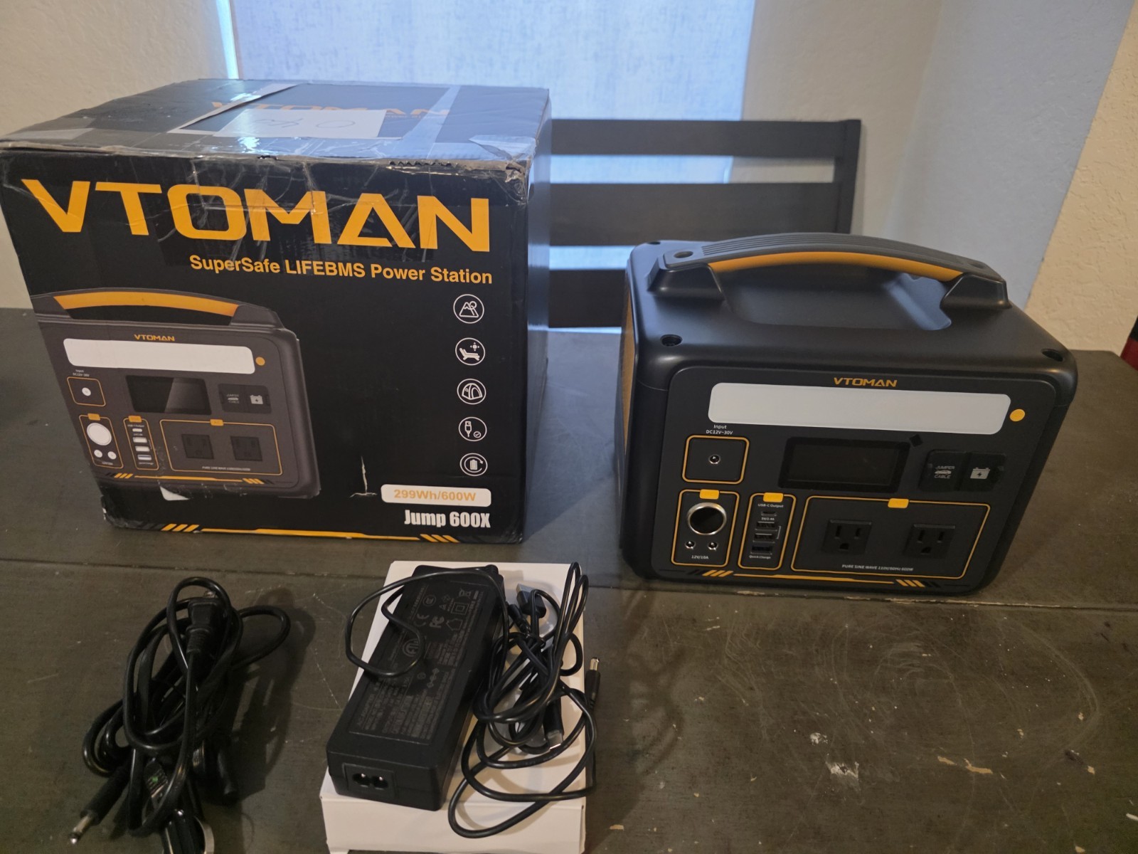 VTOMAN Jump 600X Portable Power Station 600W 299Wh Solar Generator LiFePO4