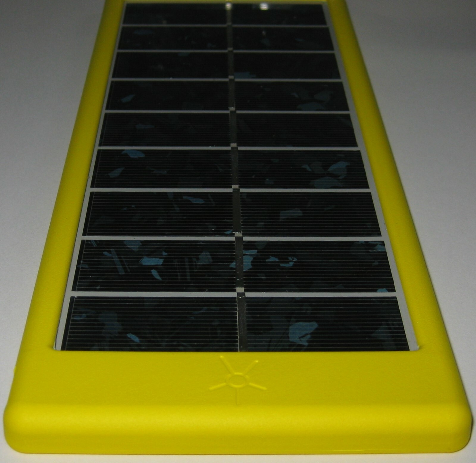 3 Watt Solar Panel Charger w/ USB Female Port – 5.5 V DC – 560 mA – 9.9″ x 3.85″