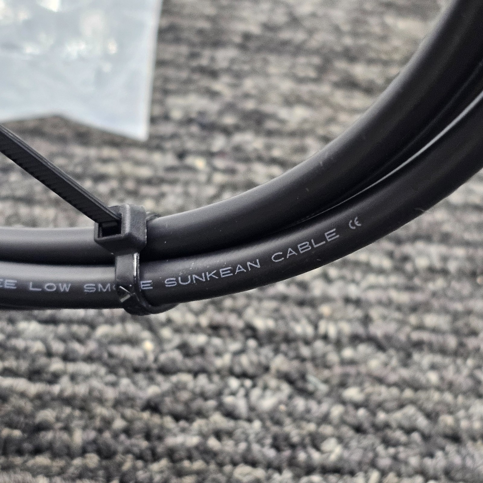 (QTY 2) Renogy RNG-EXTCB-5FT-10-G1-US 5Ft 10AWG Solar Extension Cable Connector