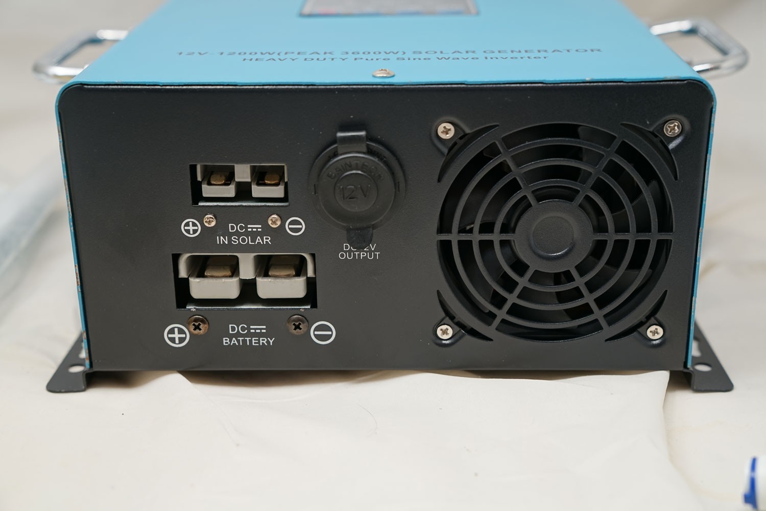 AMSU 3600 watt solar generator and inverter back up system