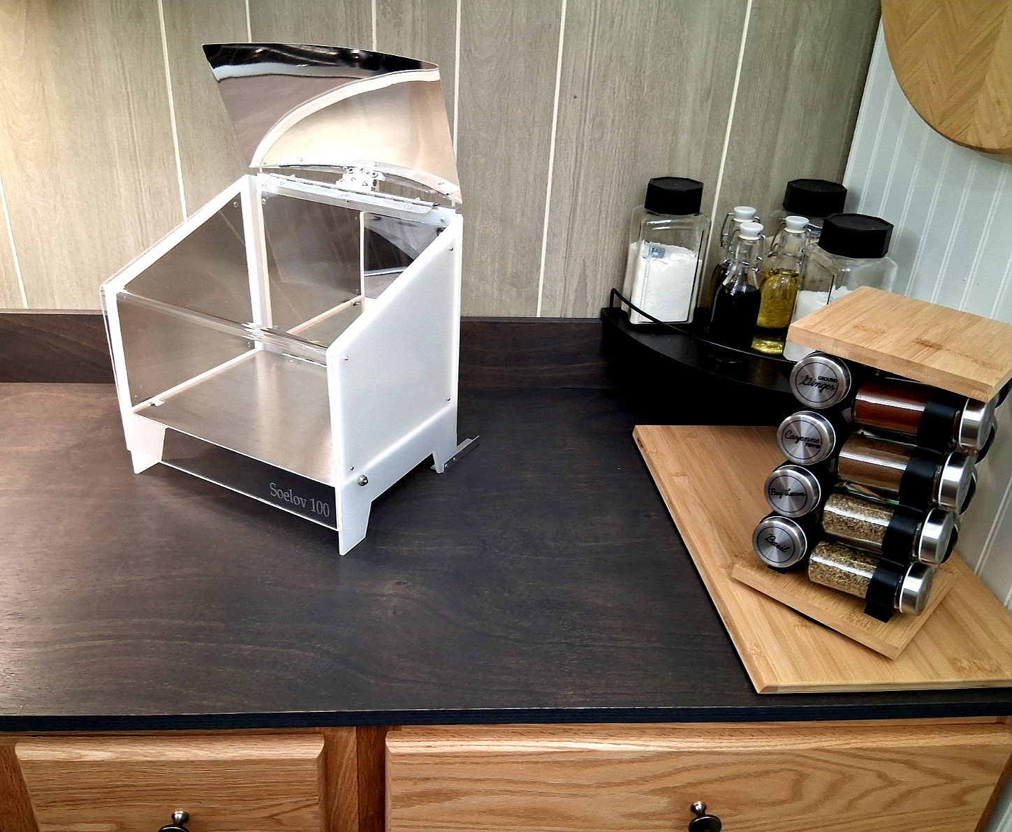 SOLAR OVEN HYBRID DESIGN
