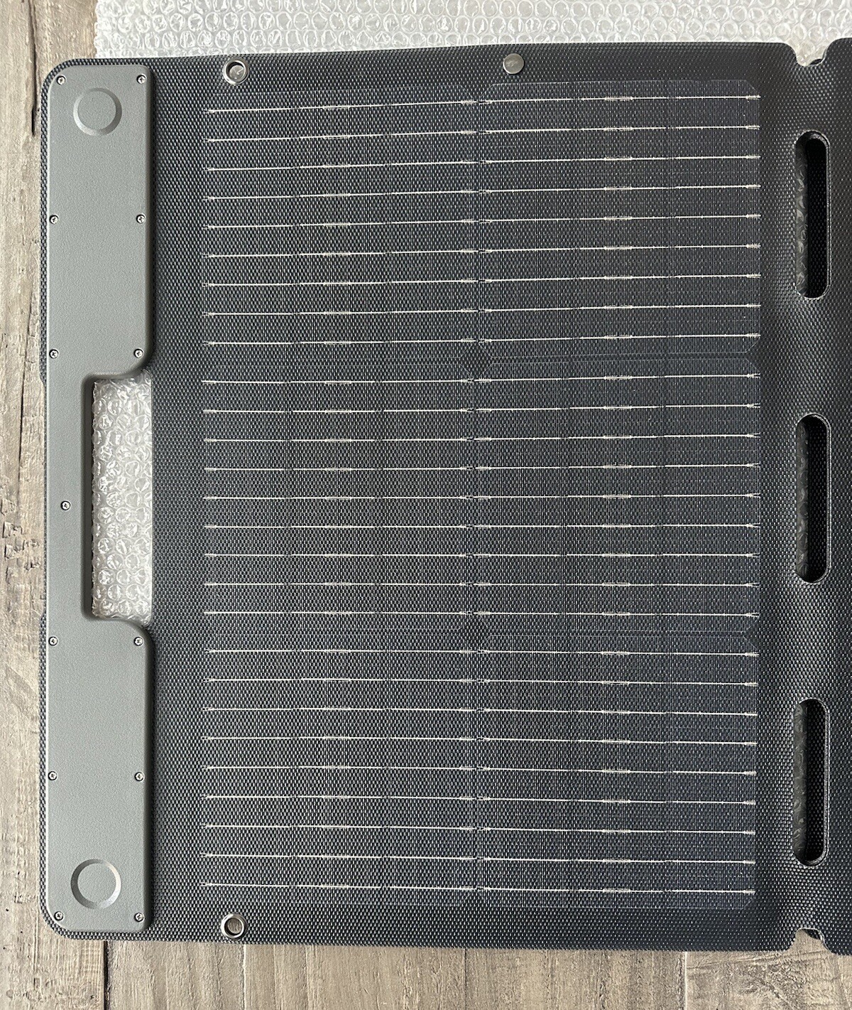 Green Pulse 120W Solar Panel Model GP-SOP001 Portable & Foldable For 300W/500W/