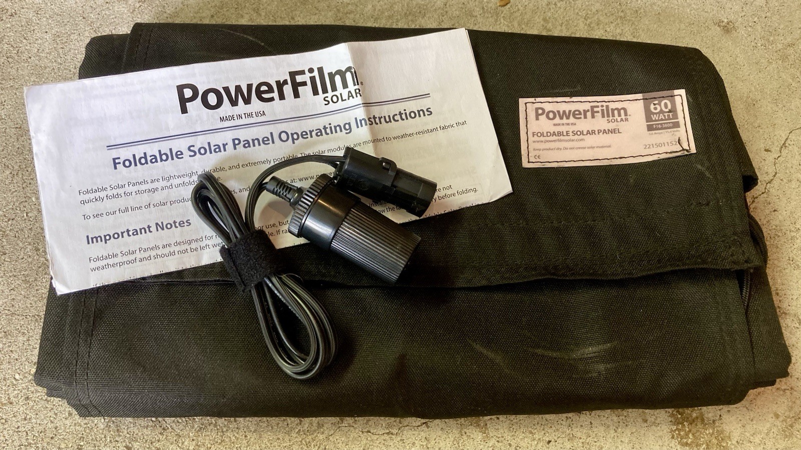 NEW “PowerFilm Solar” 60 Watt Foldable Solar Panel F16-3600 w/ Paper & Adapter!