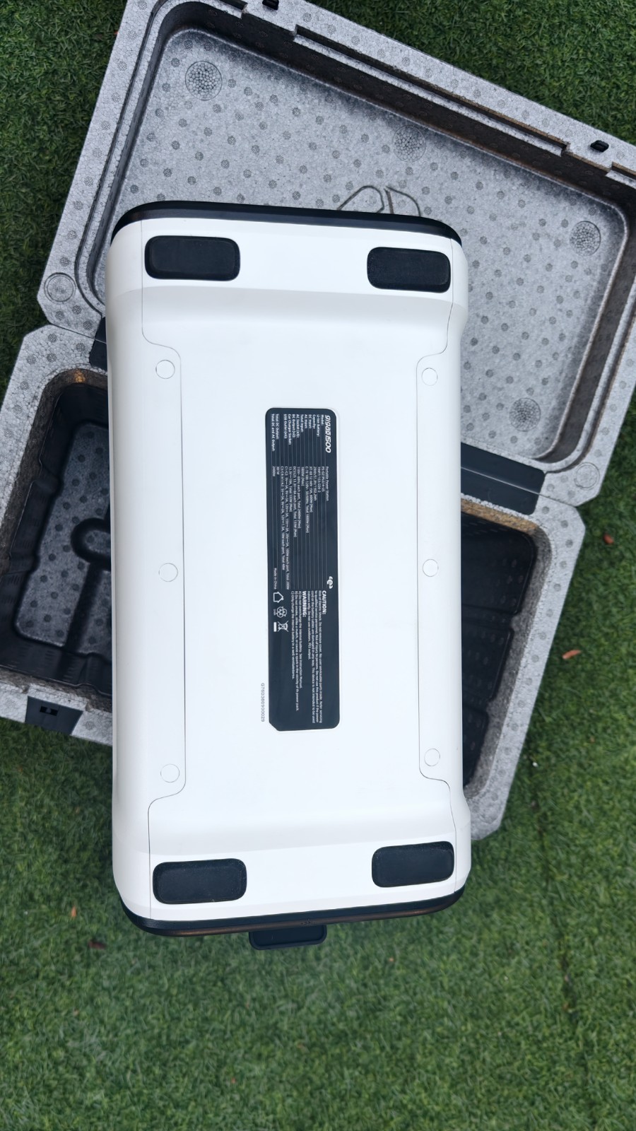 Emoose GigaX 1500wh- 2400W Peak Portable Power Station 1500Wh Battery OPEN BOX