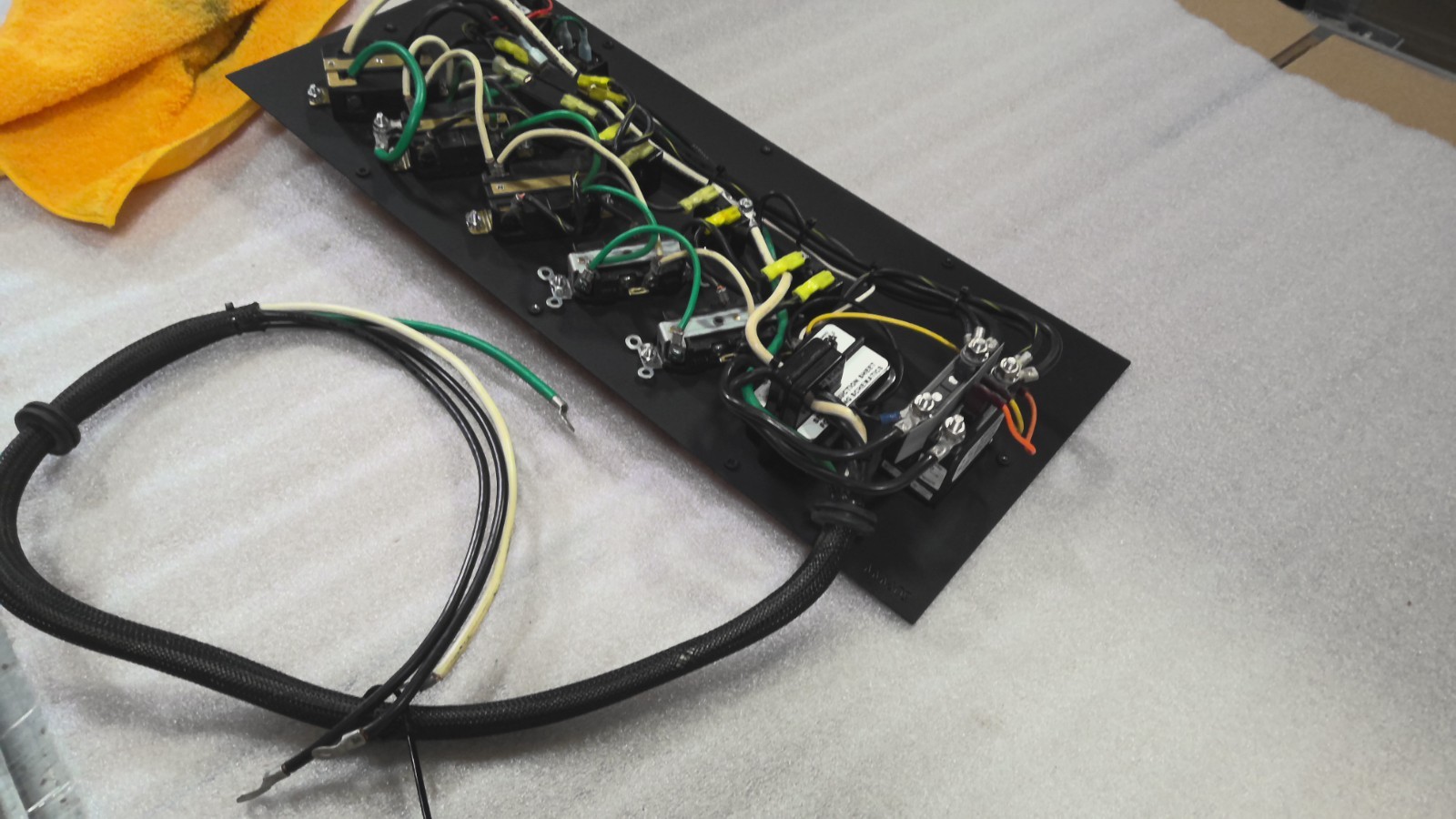 VOLT MASTER GENERATOR POWER PANEL XDR130 (CO3C3) #(1)