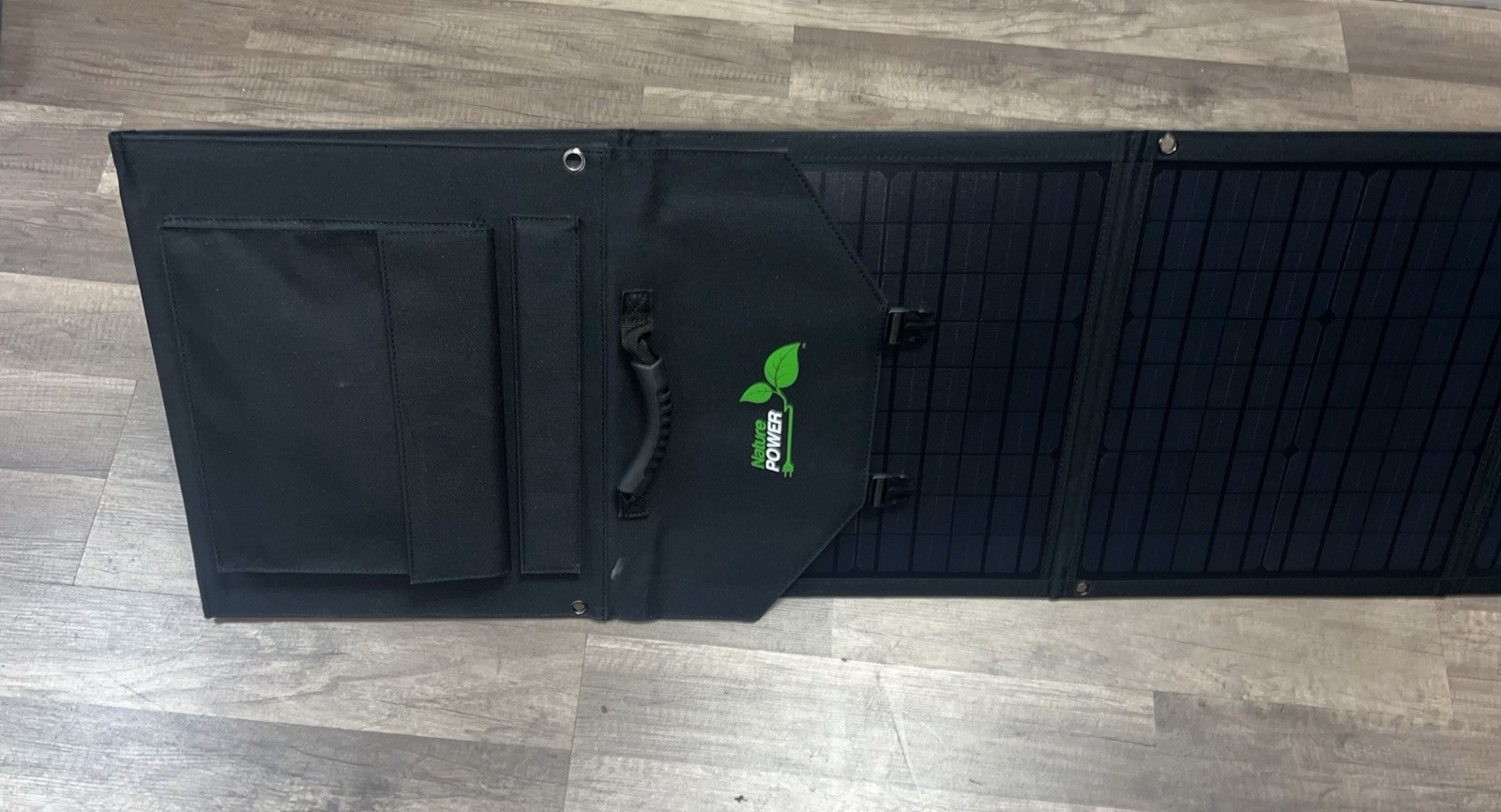 120-Watt Foldable Monocrystalline Solar Panel with Multiple DC Outputs and Cable