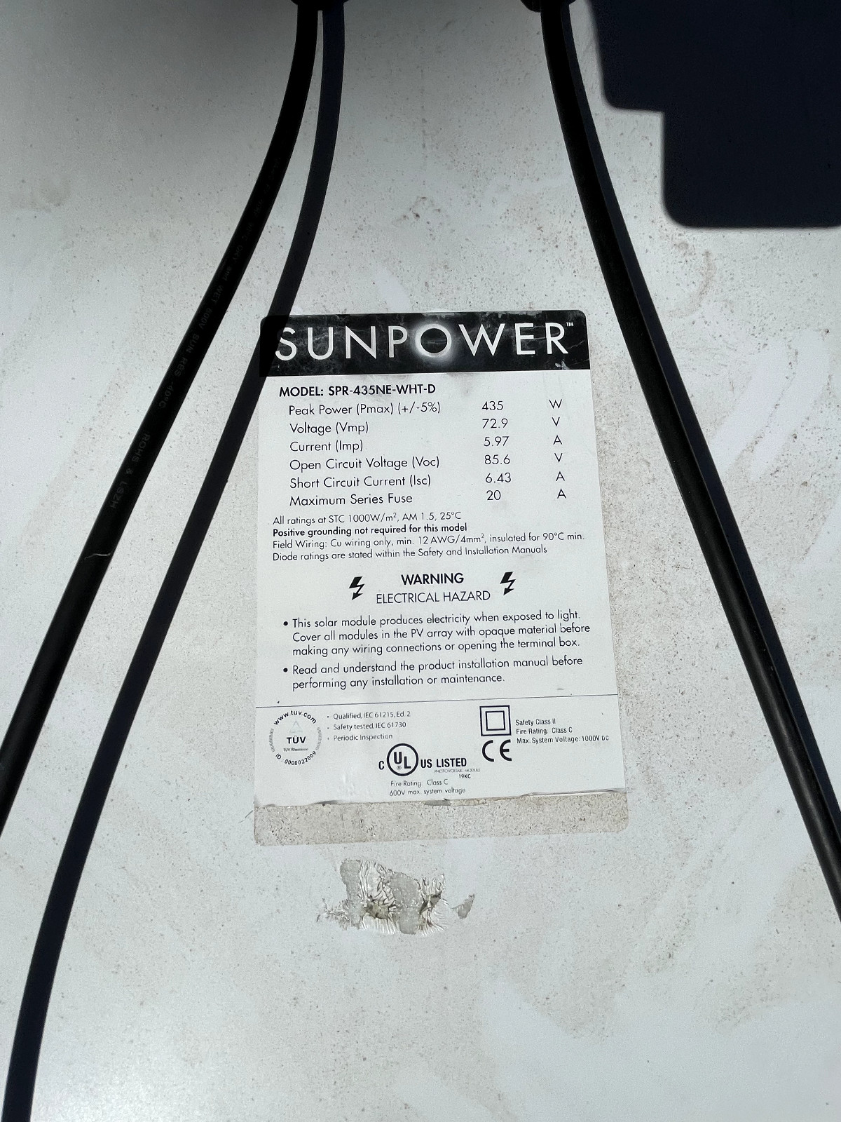 435 watt Sunpower / Maxeon SPR-435NE-WHT-D Solar Panels