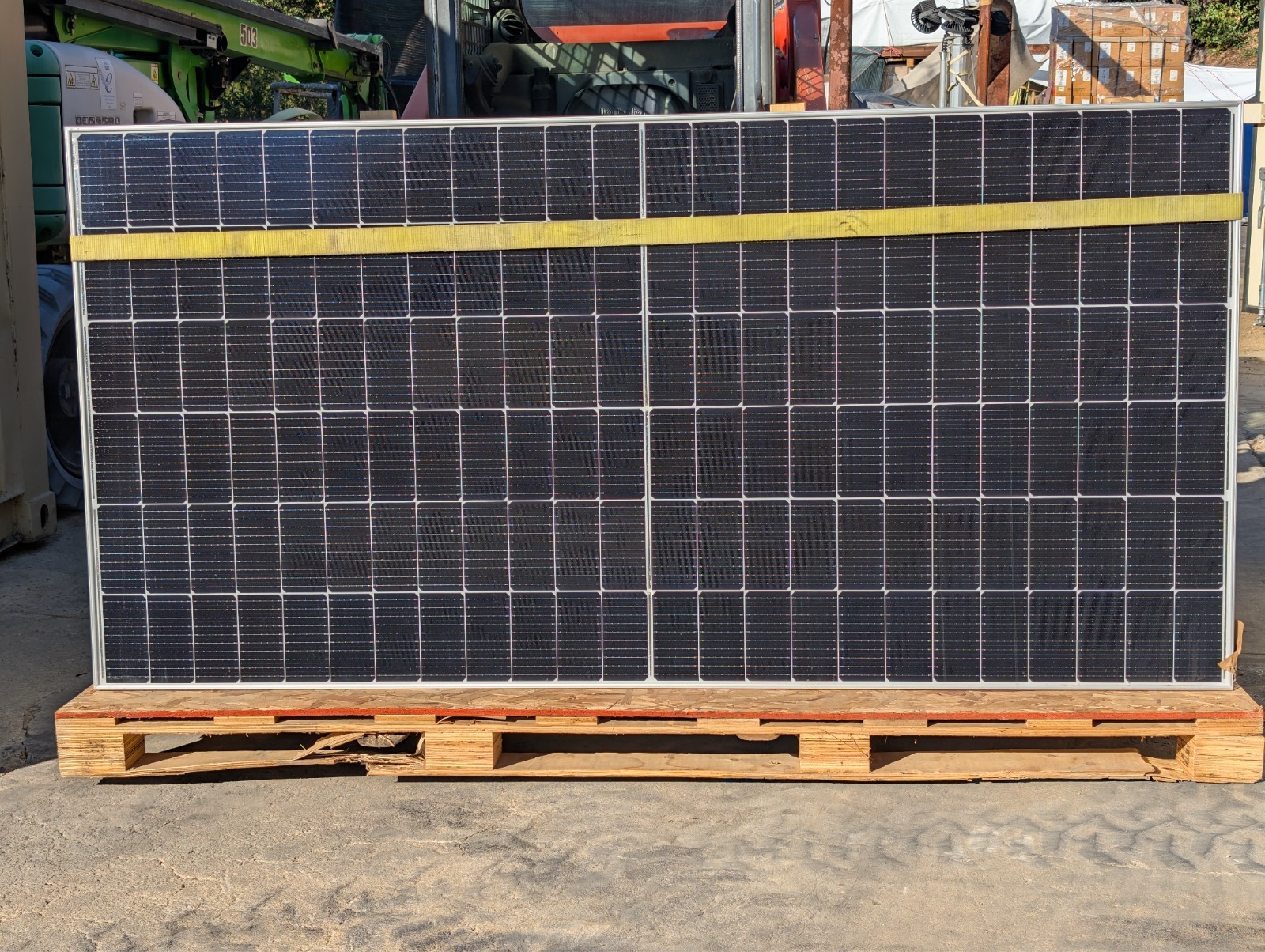 NEW ET Solar panel 545W Bifacial 144Cell NO DAMAGE 100%