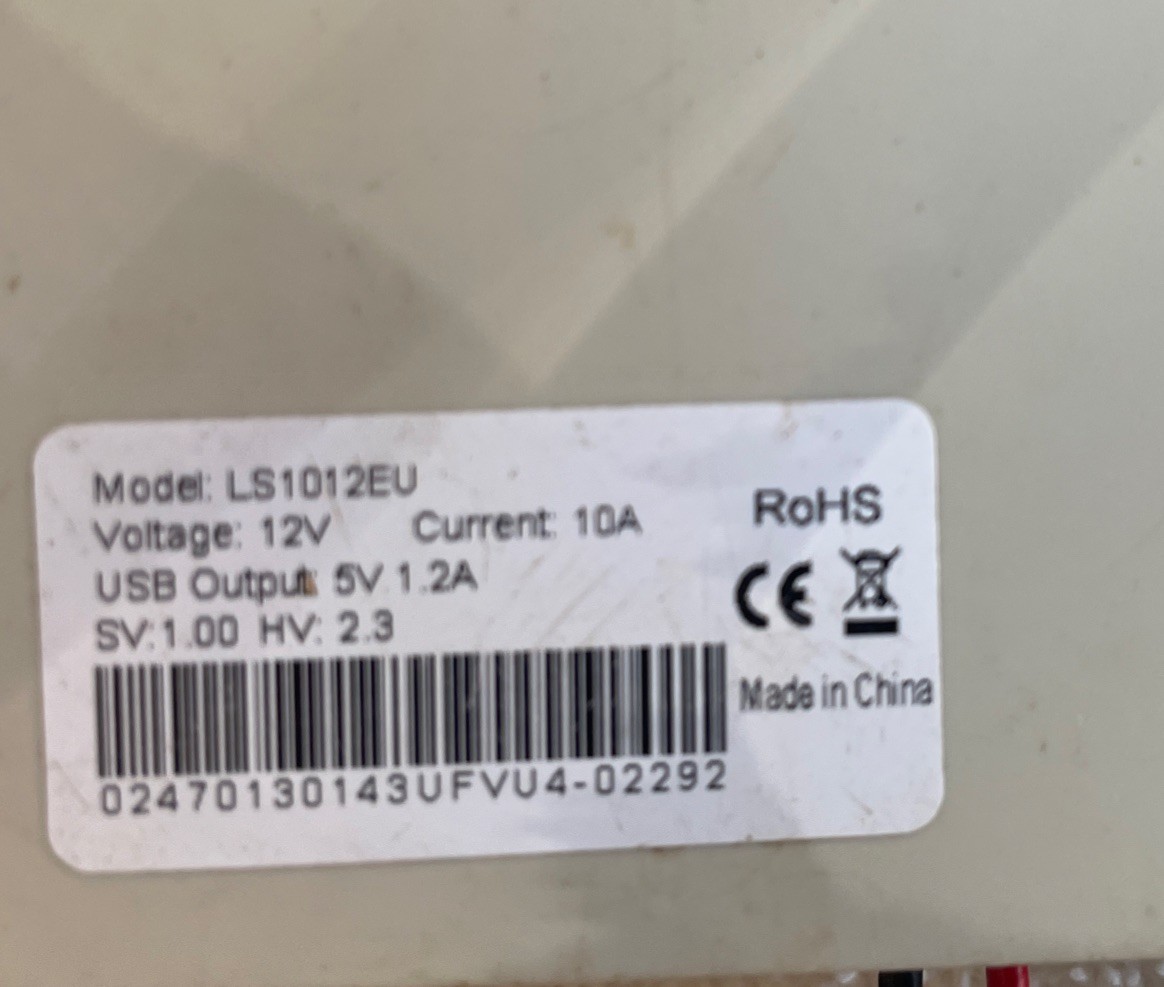 Photovoltaic Module 18V 10w Solar Panel AND A 12V 10A Solar Charge Controller!