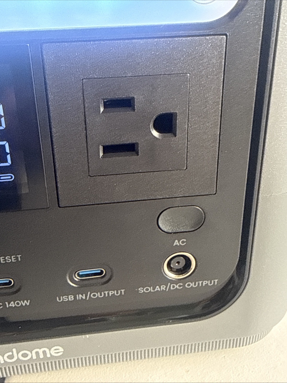 Portable Power Station Go 300 LiFePO4 Battery 300W AC Outlet SoLar Wireless
