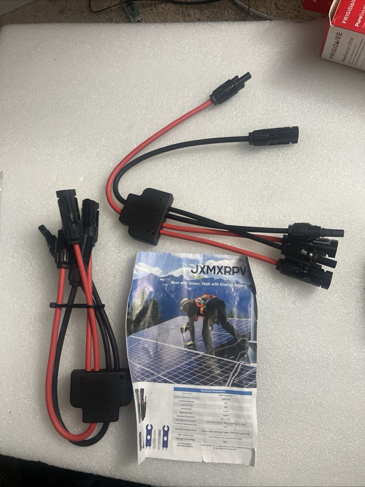 Solar Connectors for 3 Solar Panels, Tool-Free Solar Panel Wires and Connectors