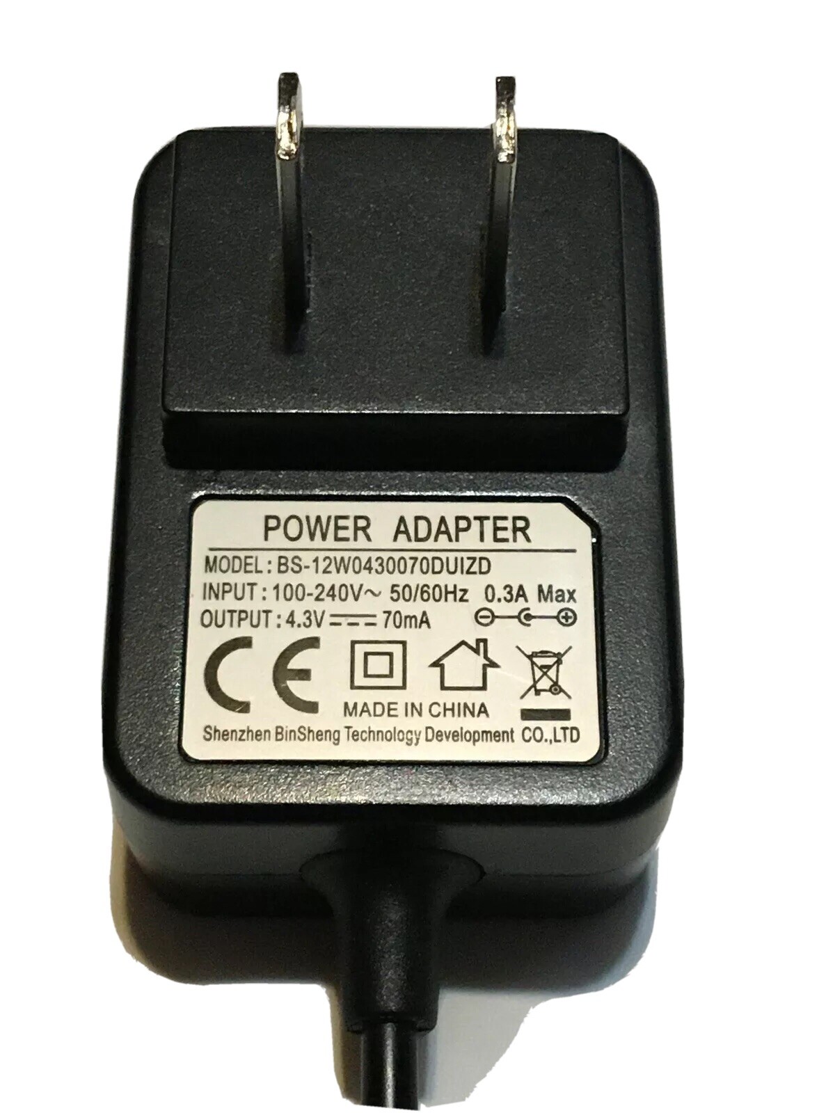 BERLS POWER ADAPTER BS-12W0430070DUIZD INPUT100-240V, 50/60Hz 0.6A / OUT 12Volt