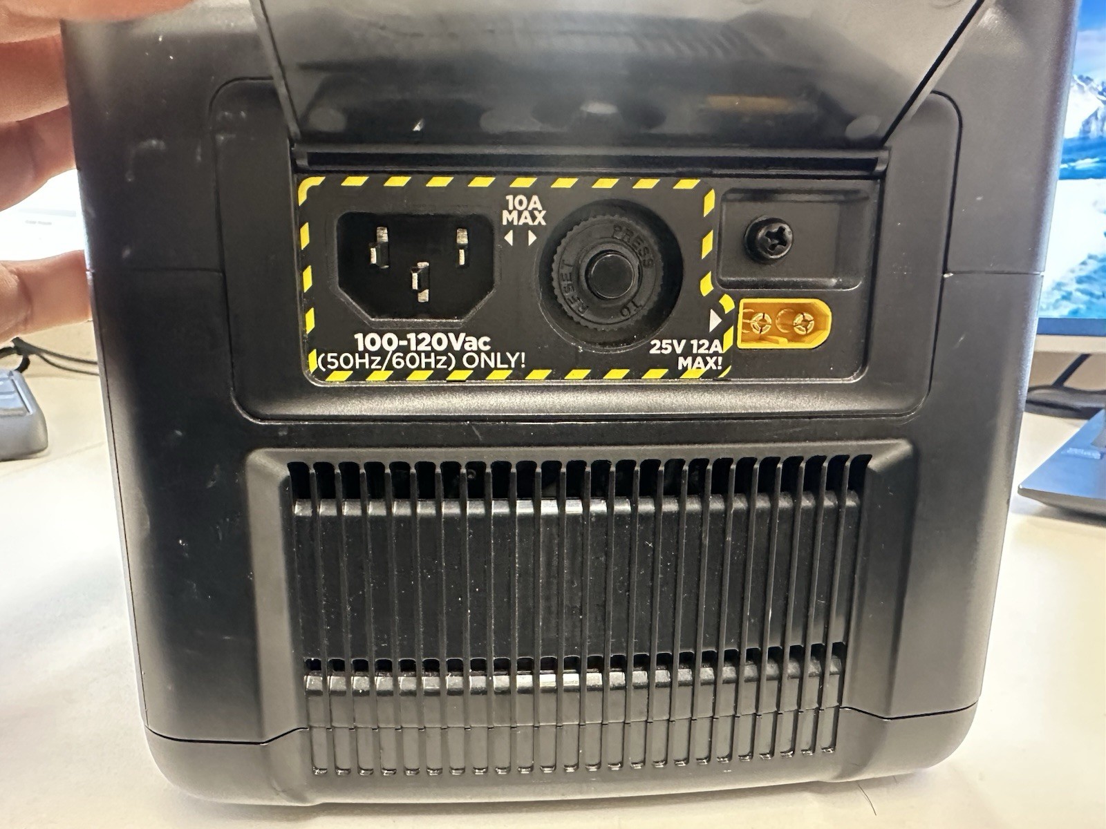 EcoFlow River Portable Power Station 288Wh 600W Non-Functional