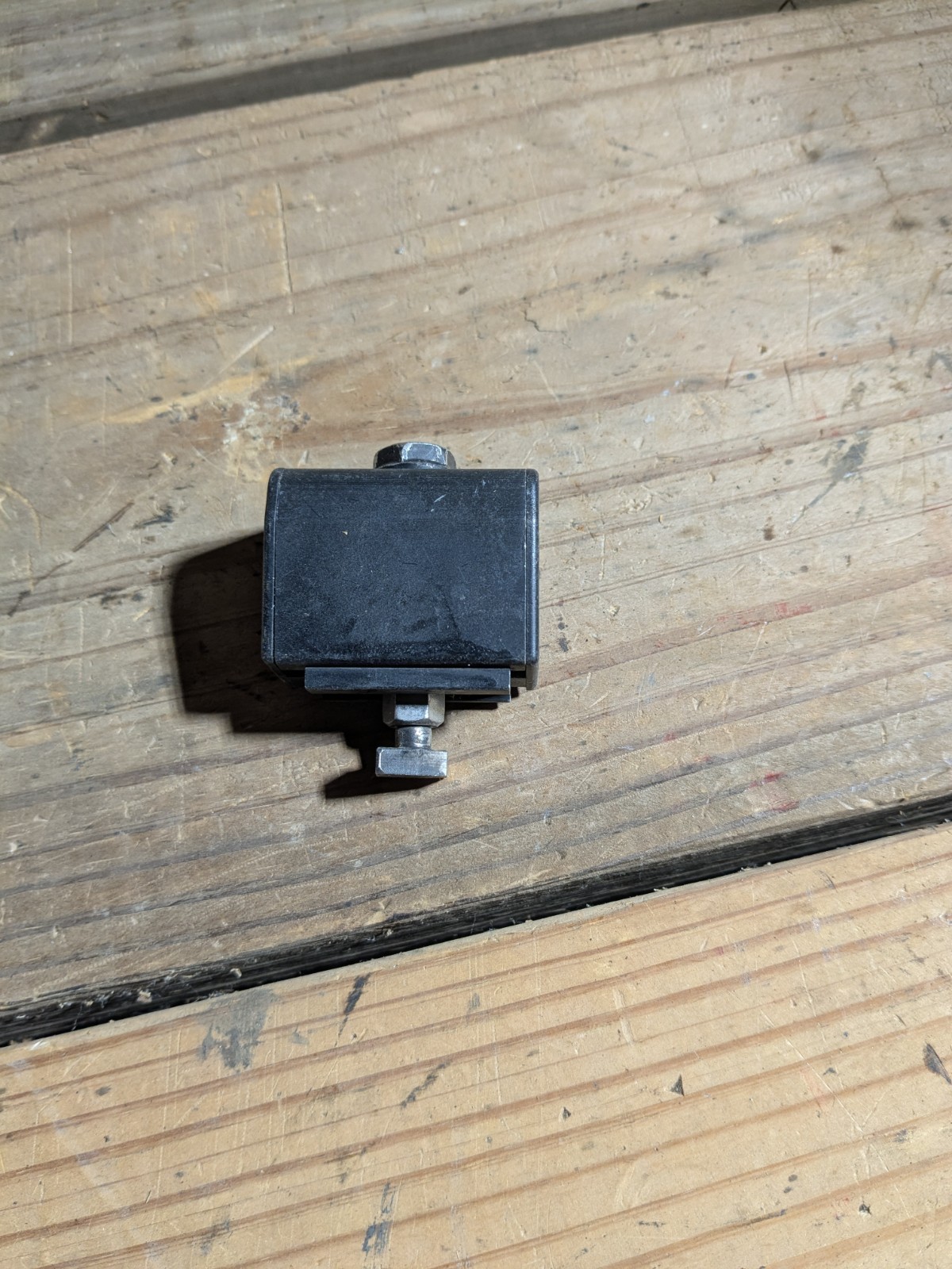 Lot of 4 UniRac Solar Mount End Clamps Black Finish